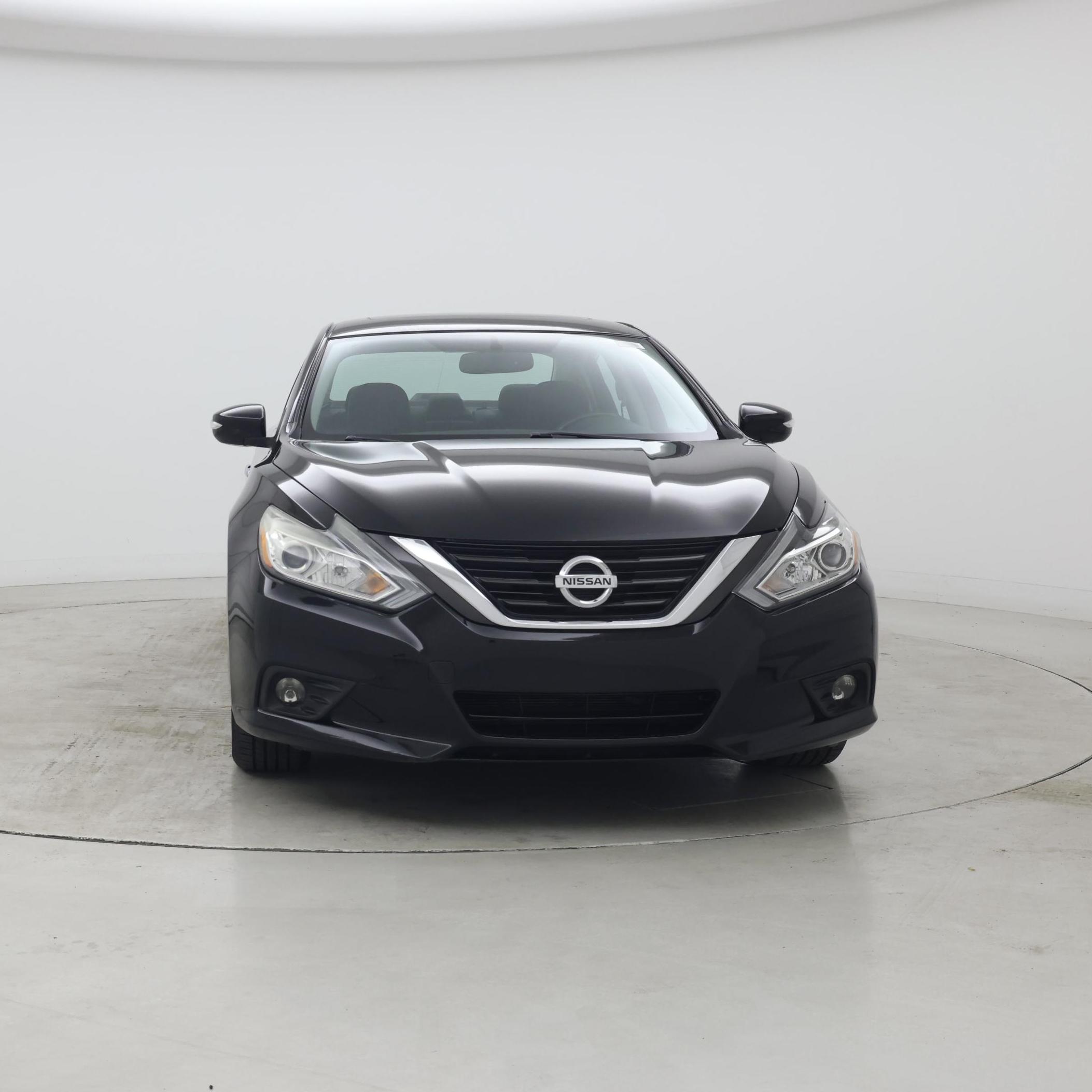 Thumbnail: 2016 Nissan Altima - 5