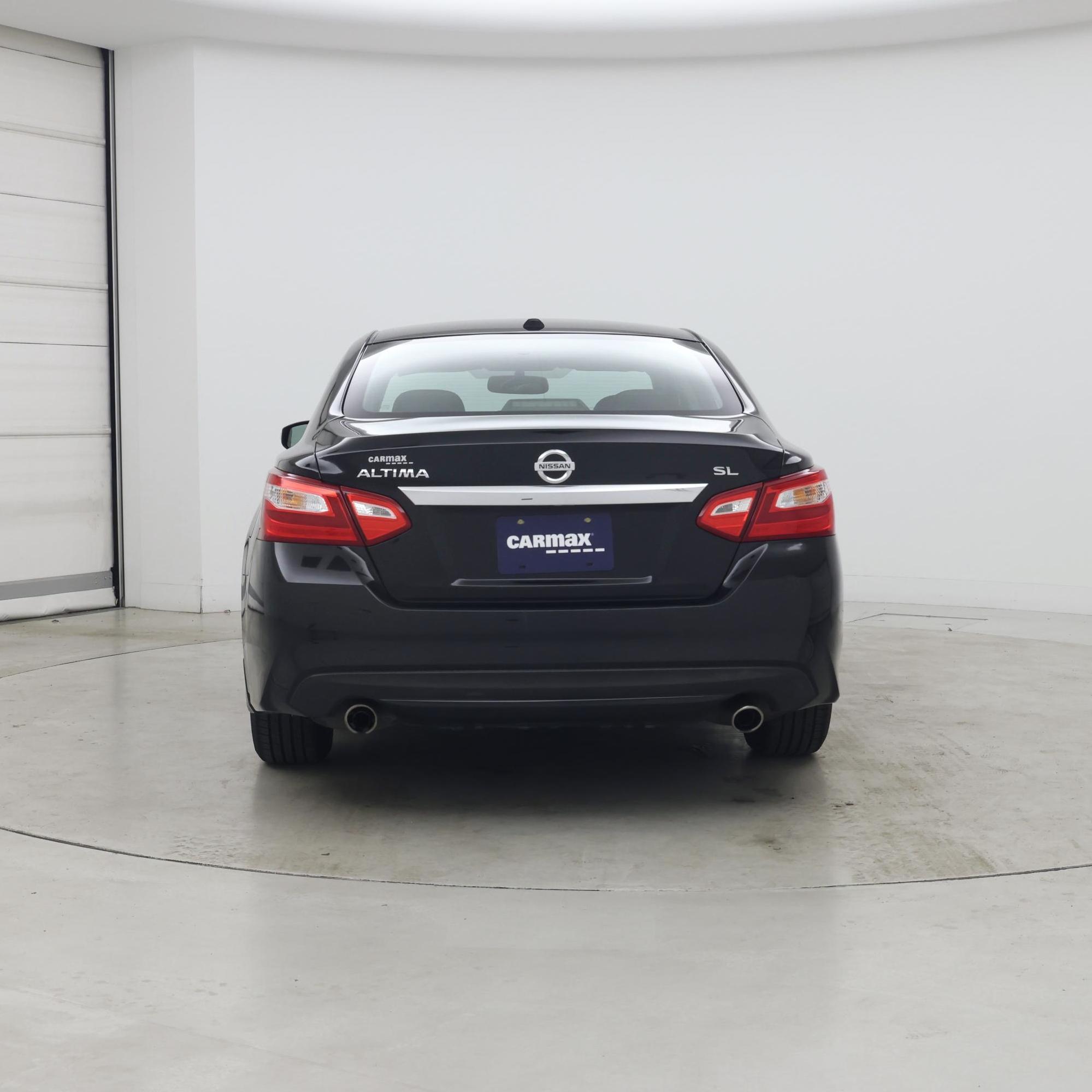 Thumbnail: 2016 Nissan Altima - 6