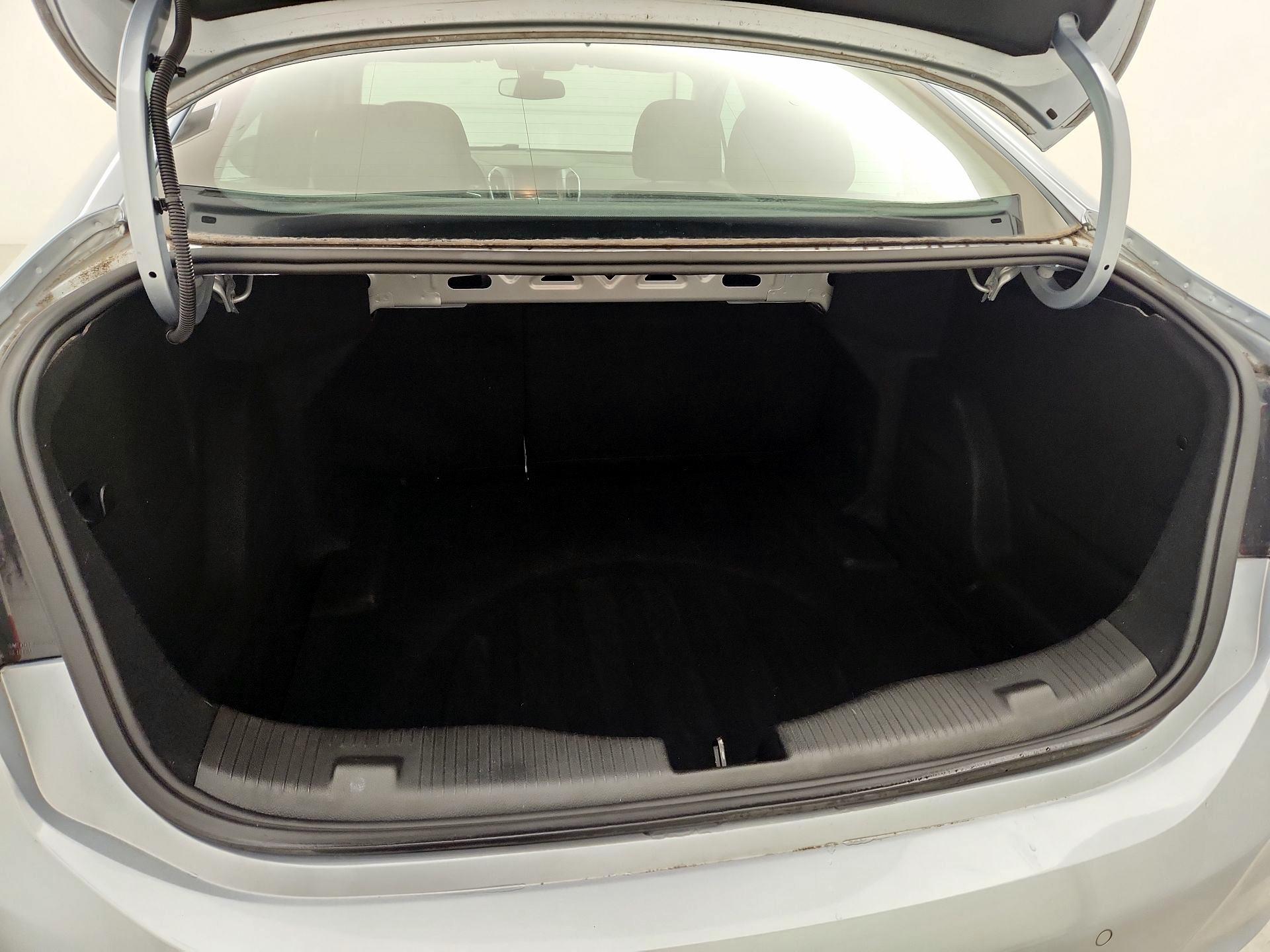 Thumbnail: 2018 Chevrolet Cruze - 20