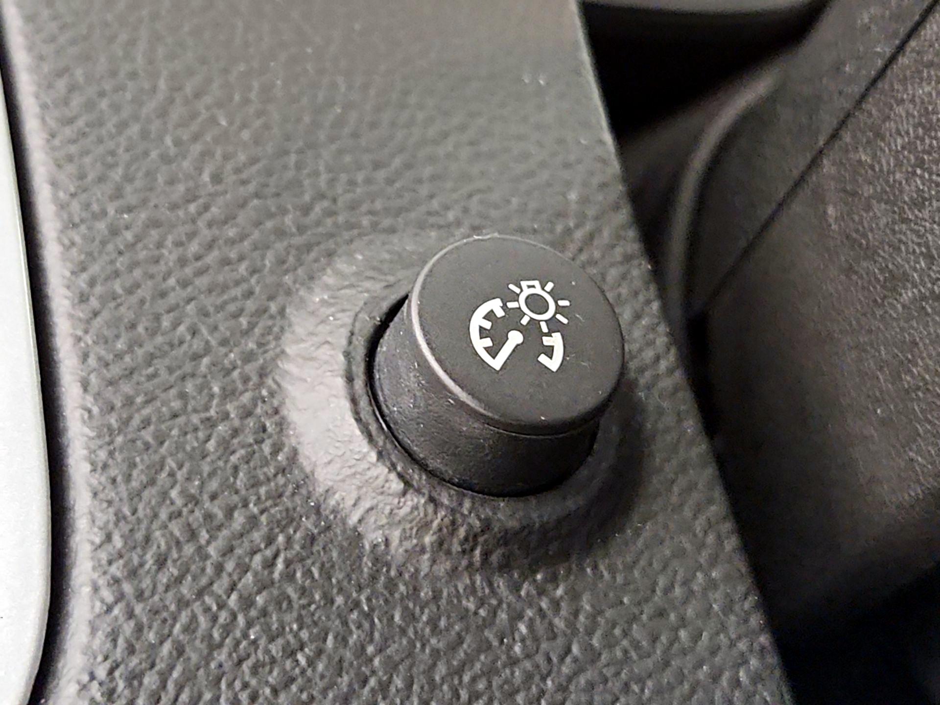 Thumbnail: 2017 Chevrolet Equinox - 13