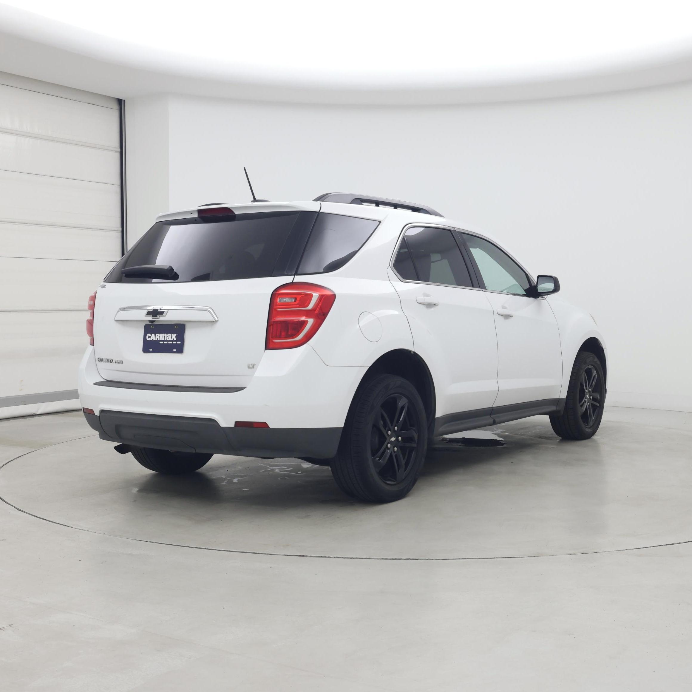 Thumbnail: 2017 Chevrolet Equinox - 8