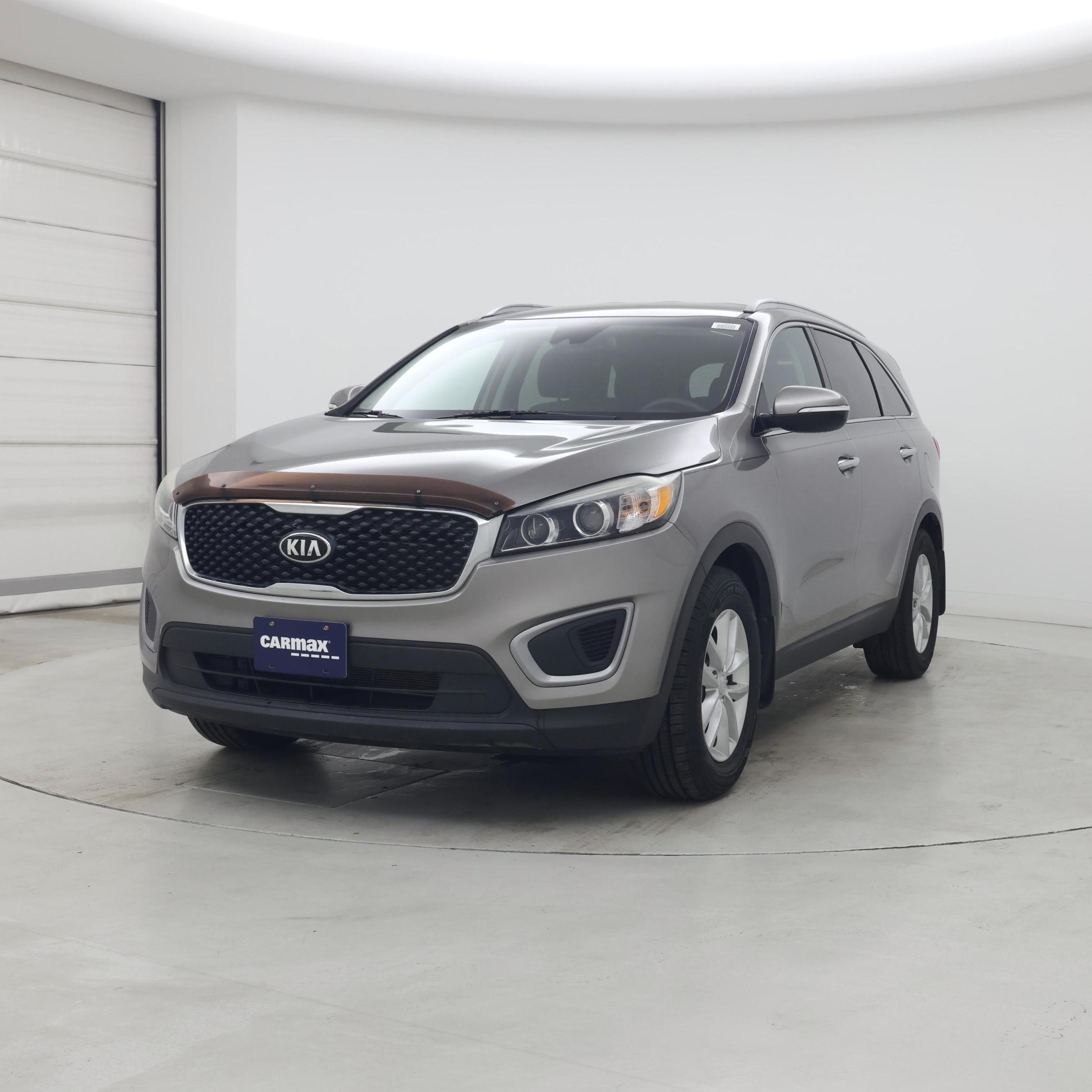 Thumbnail: 2017 Kia Sorento - 4