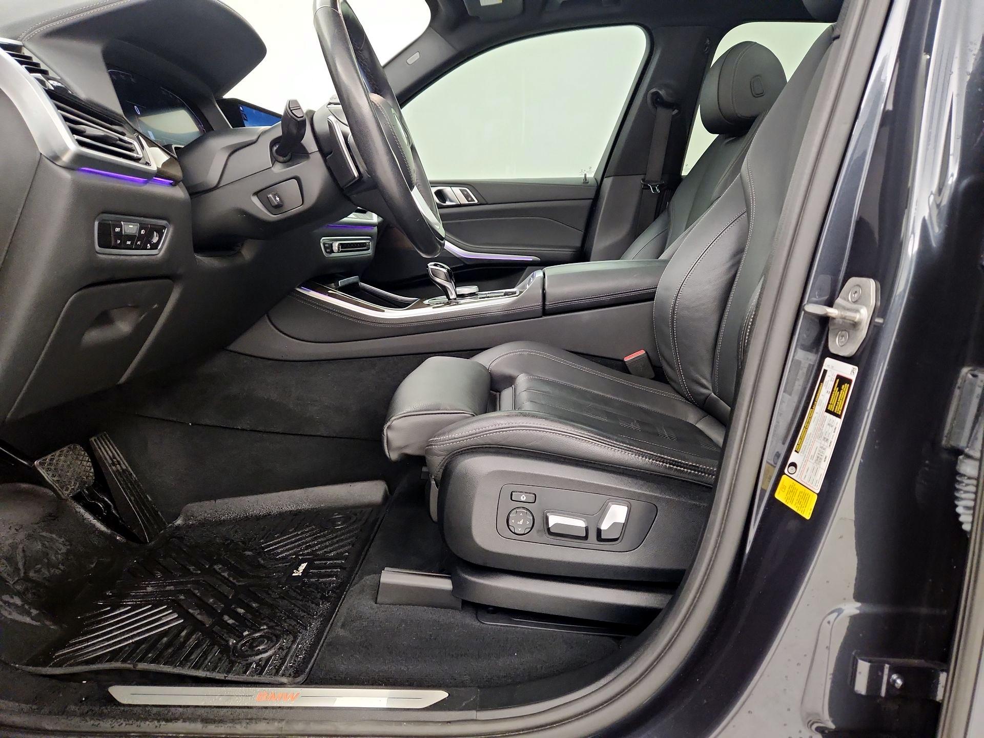 Thumbnail: 2022 BMW X5 - 11