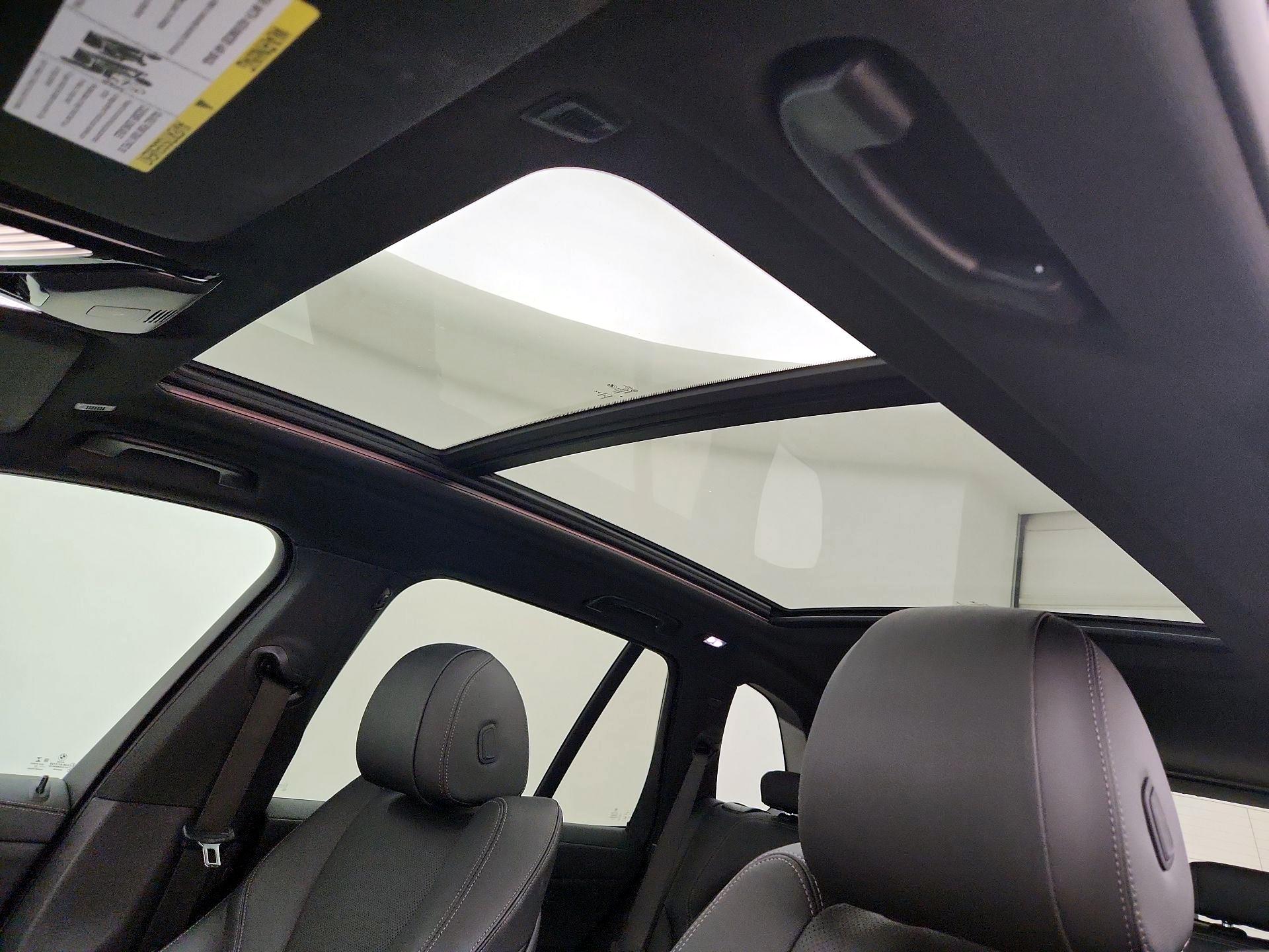 Thumbnail: 2022 BMW X5 - 20