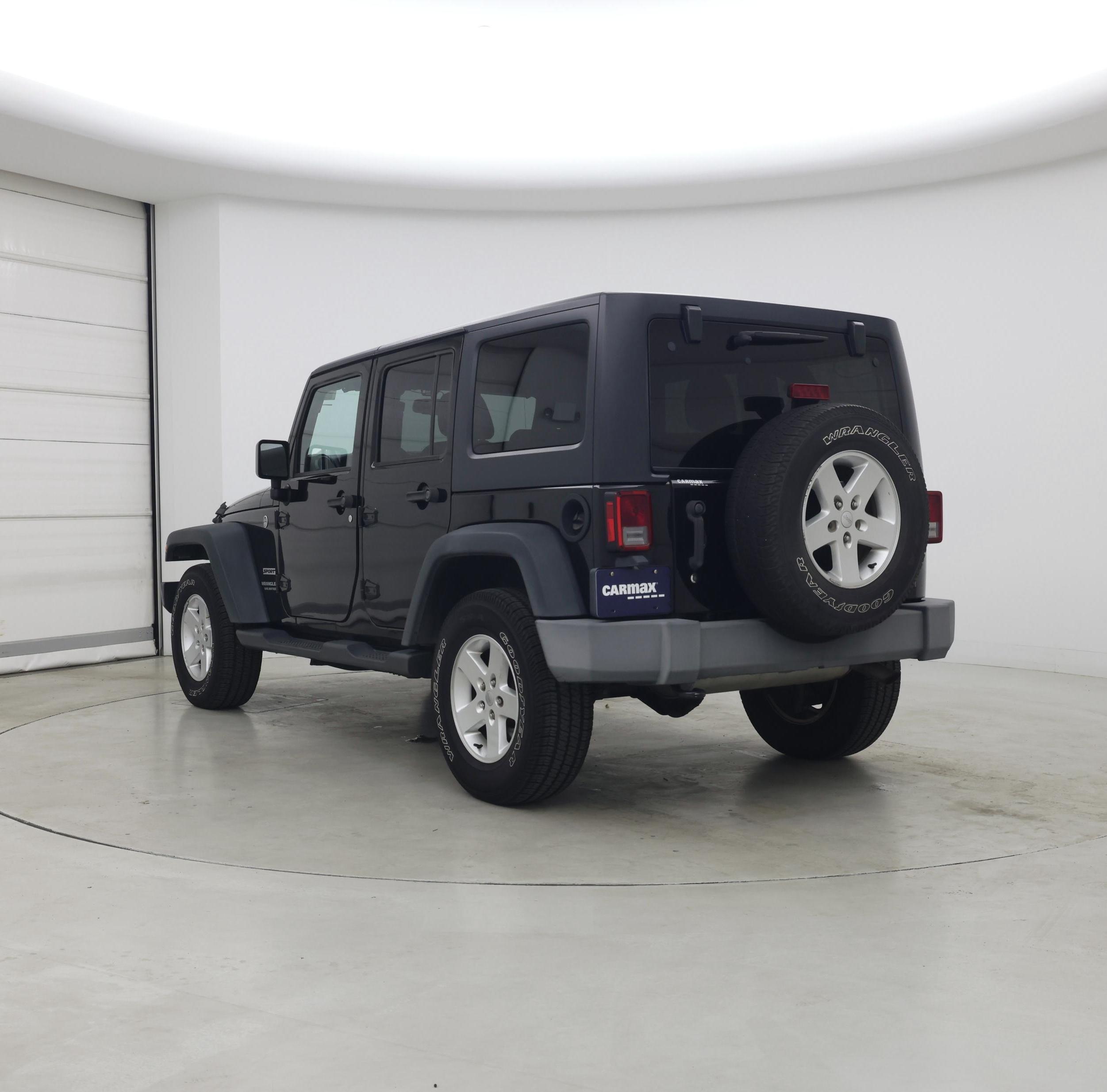 Thumbnail: 2016 Jeep Wrangler - 2