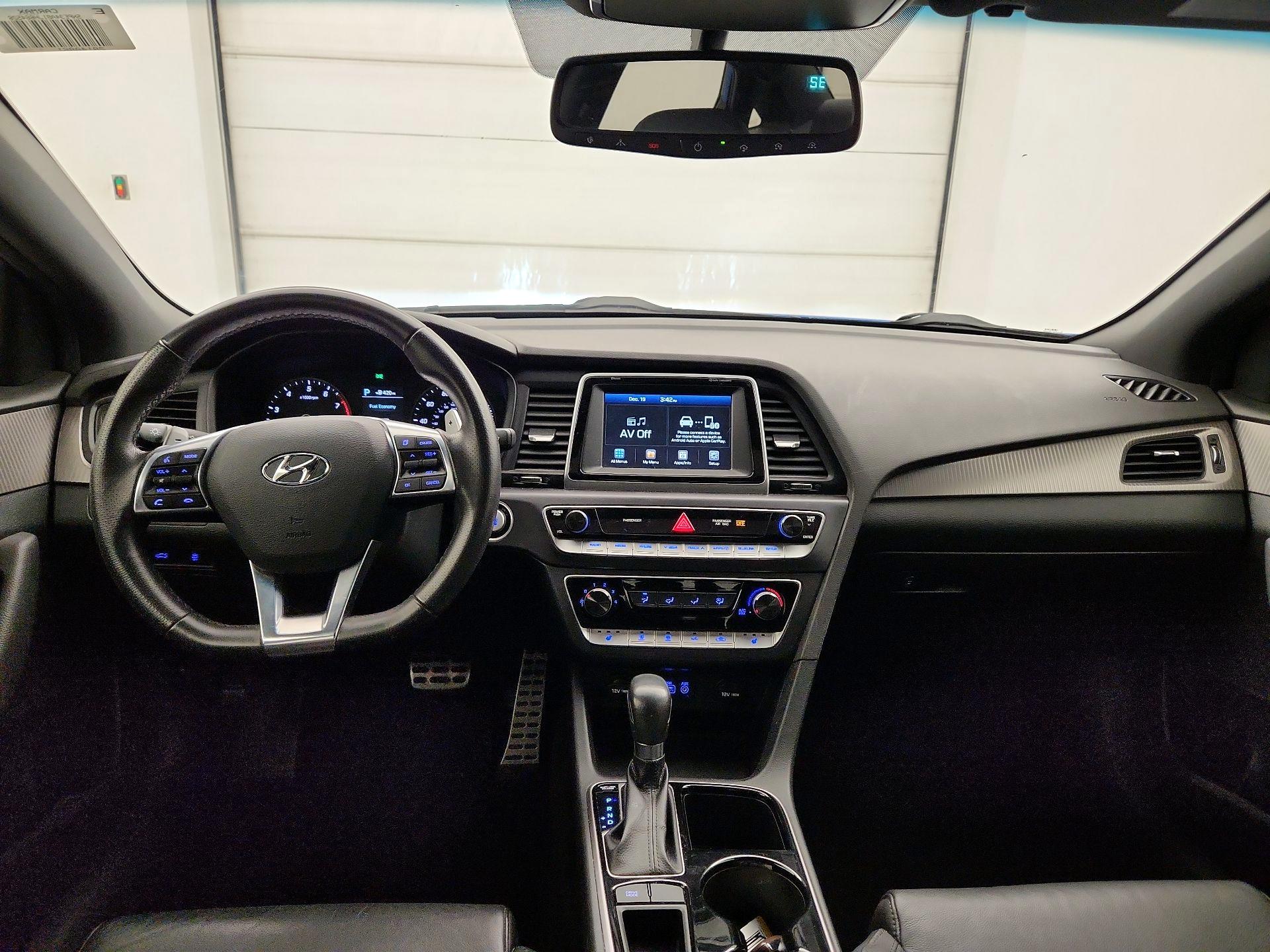 Thumbnail: 2018 Hyundai Sonata - 9