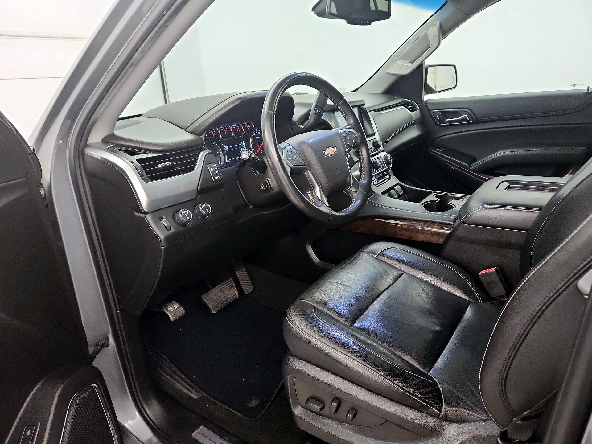 Thumbnail: 2018 Chevrolet Tahoe - 11