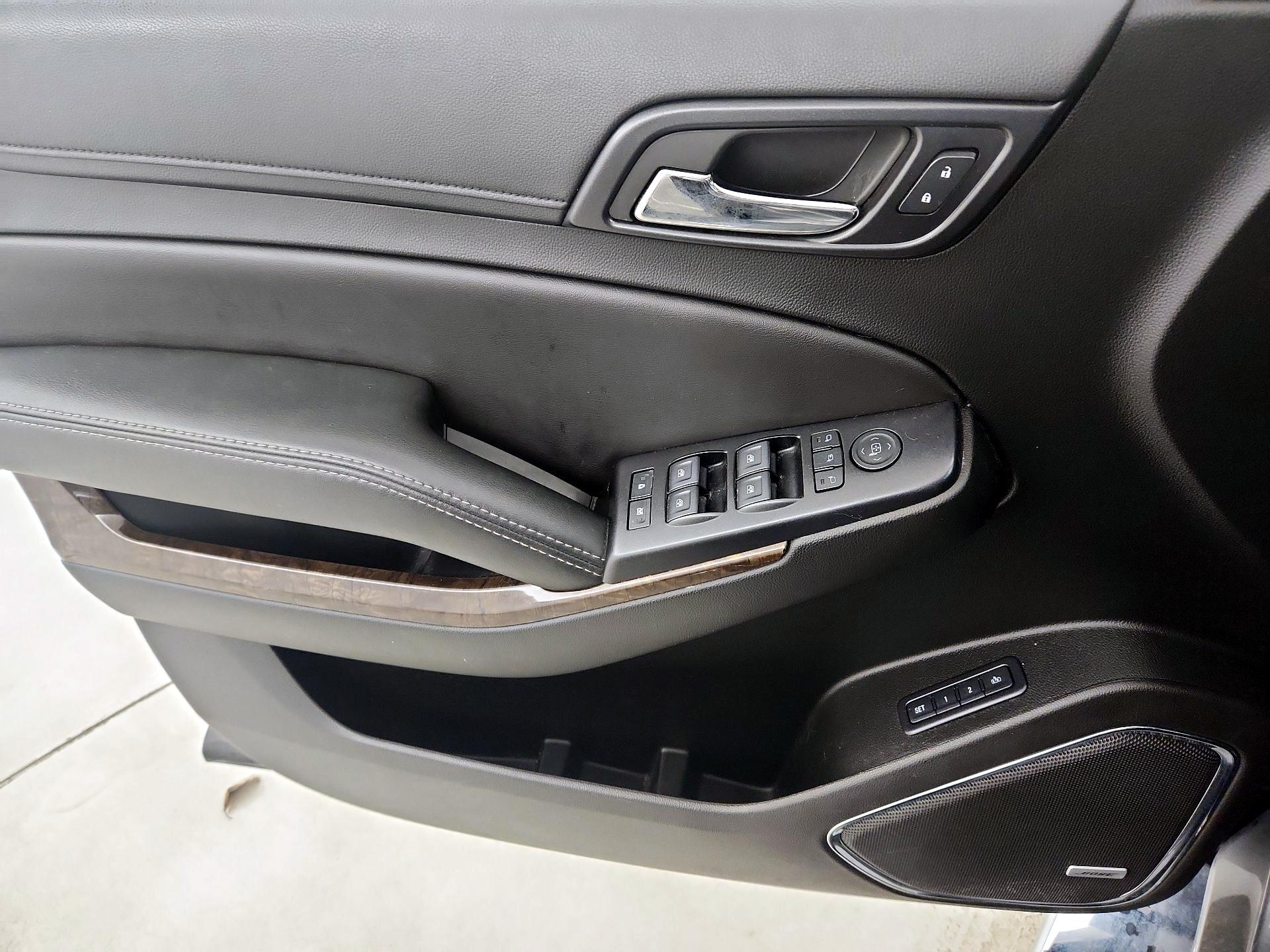 Thumbnail: 2018 Chevrolet Tahoe - 12