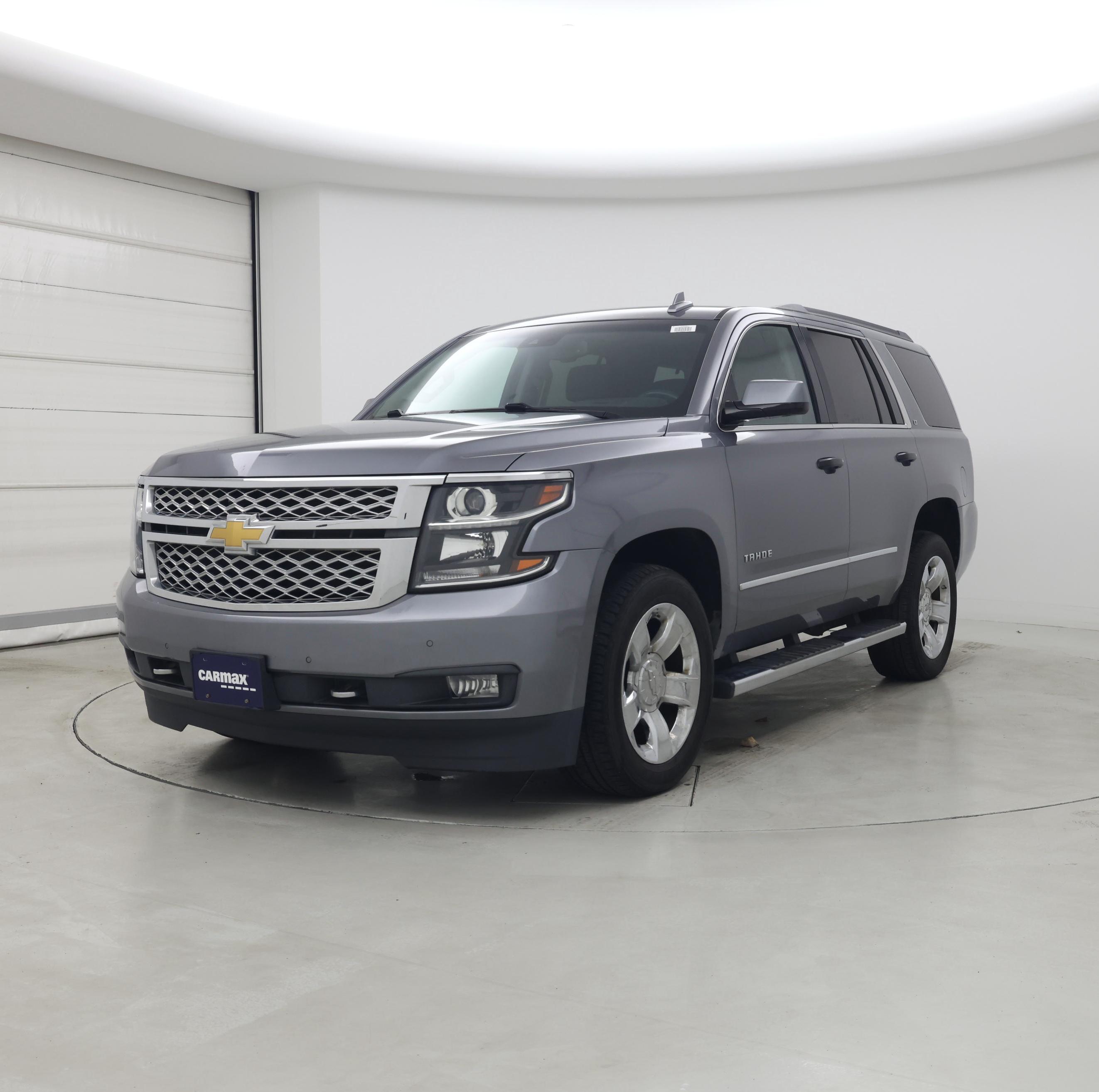 Thumbnail: 2018 Chevrolet Tahoe - 4
