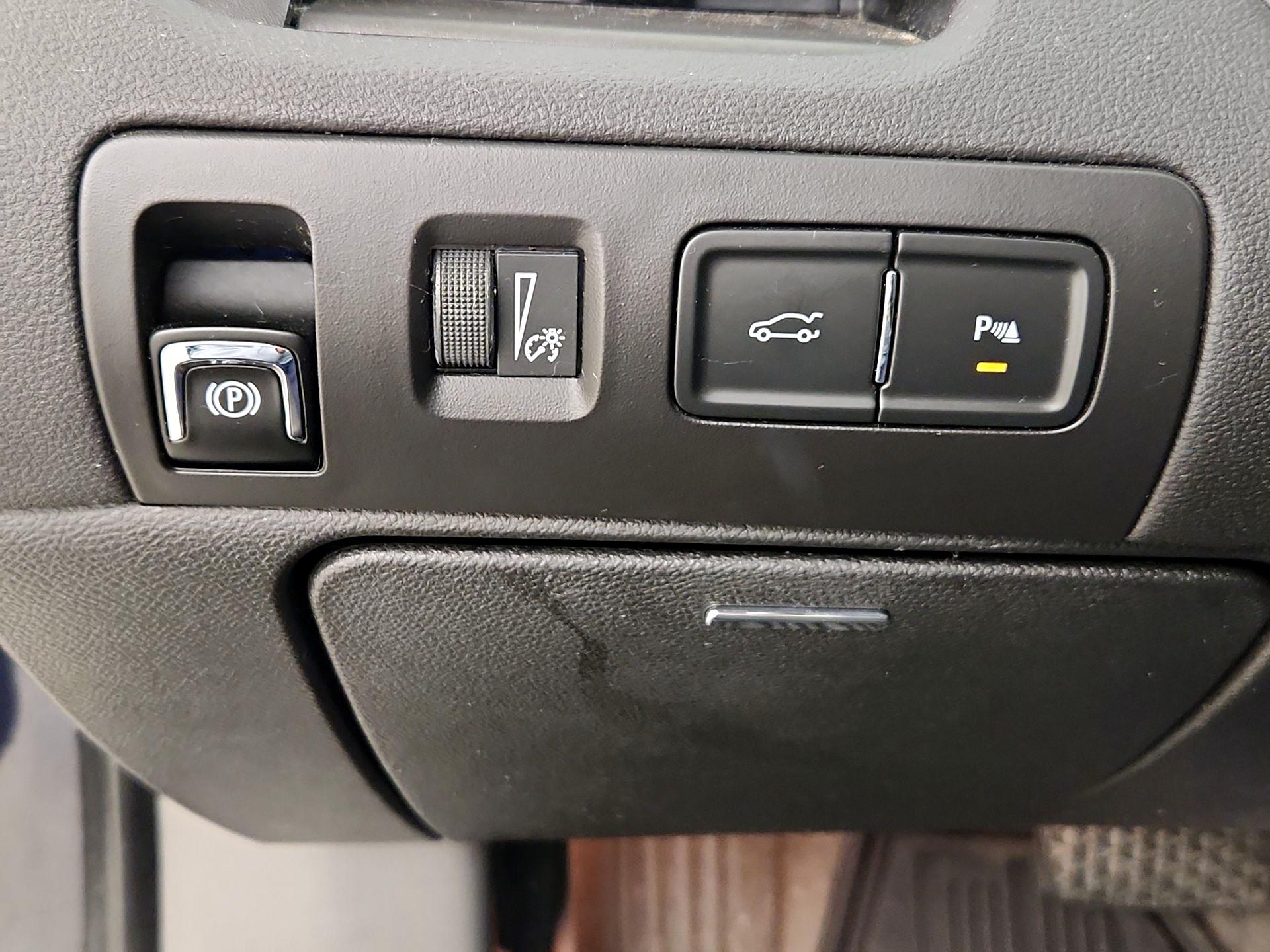 Thumbnail: 2018 Chevrolet Impala - 13