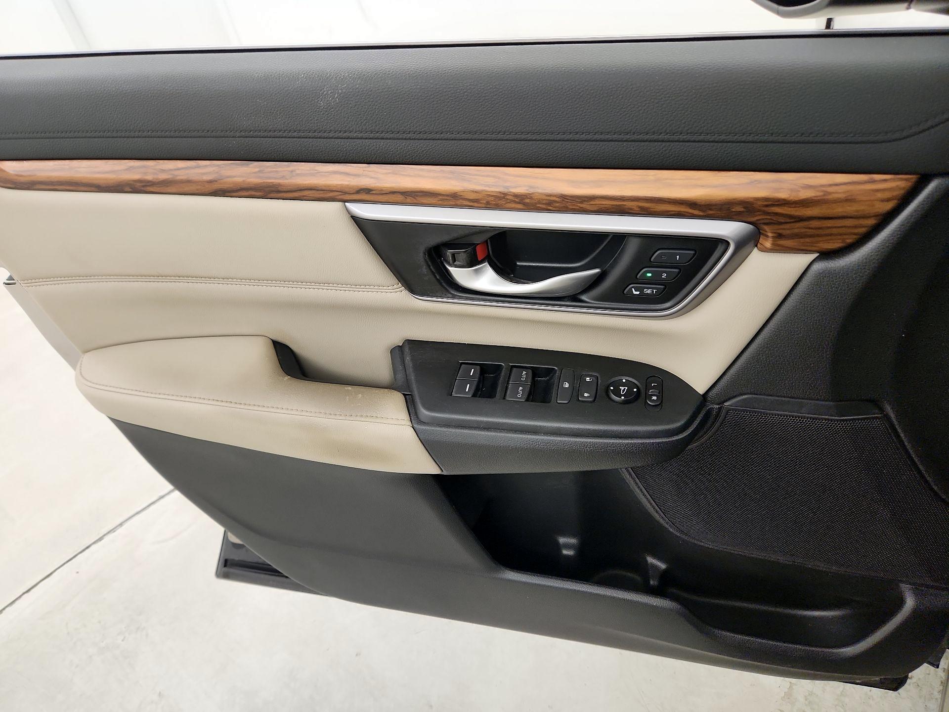 Thumbnail: 2018 Honda CR-V - 12