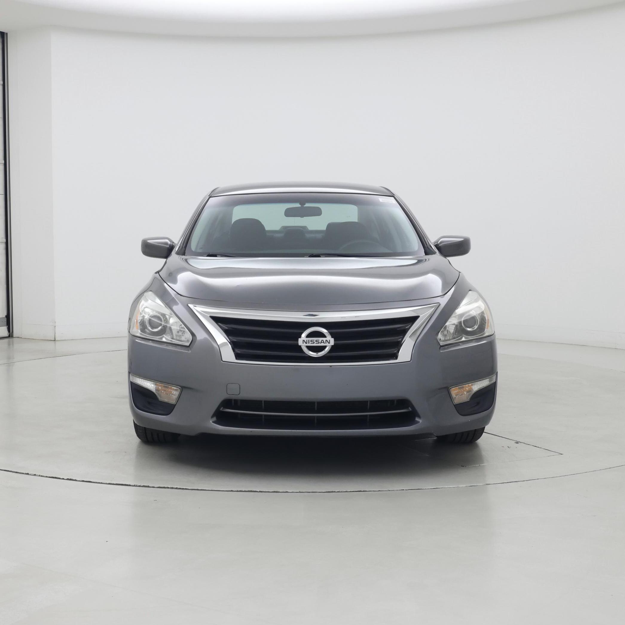 Thumbnail: 2015 Nissan Altima - 5