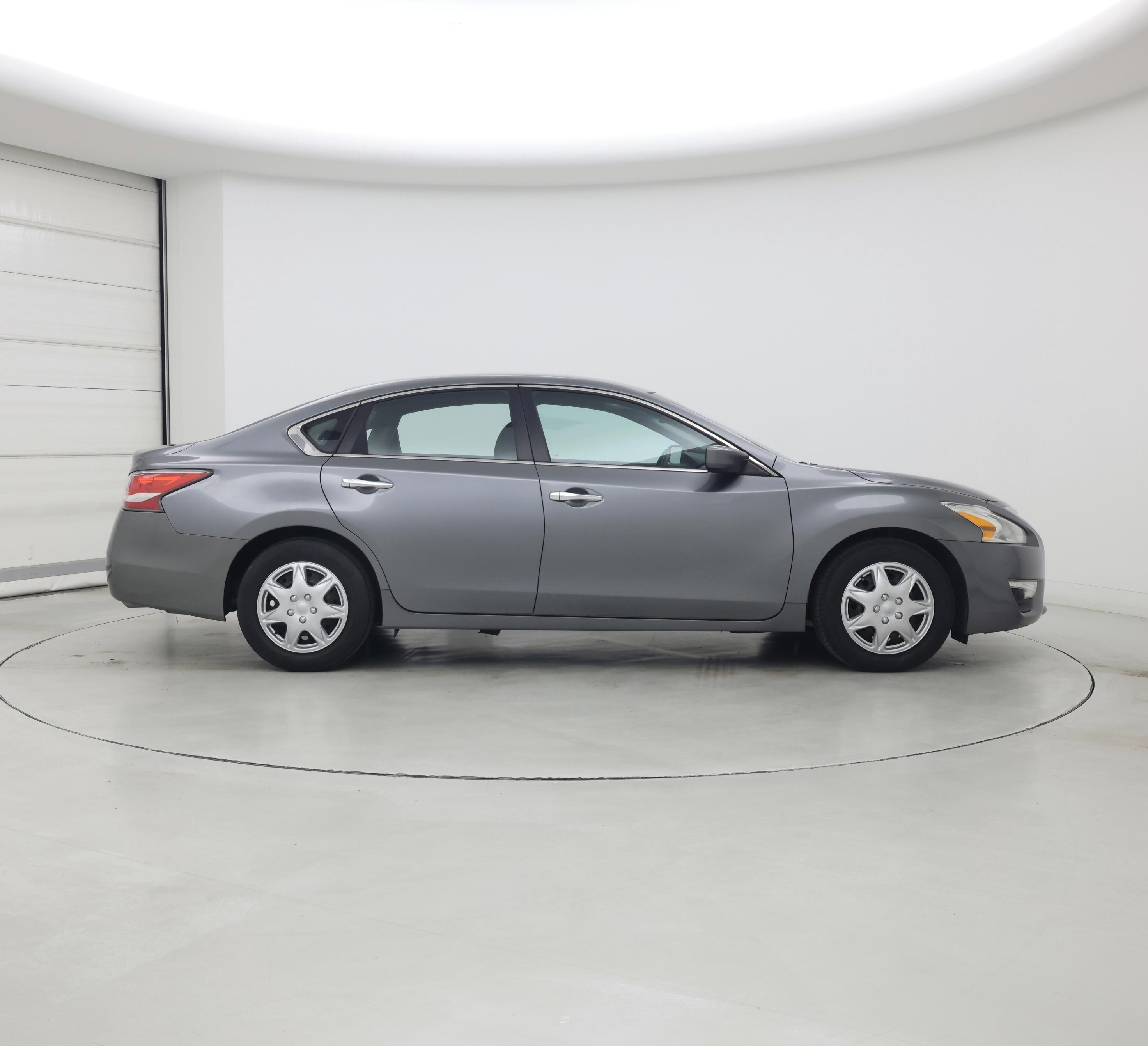 Thumbnail: 2015 Nissan Altima - 7