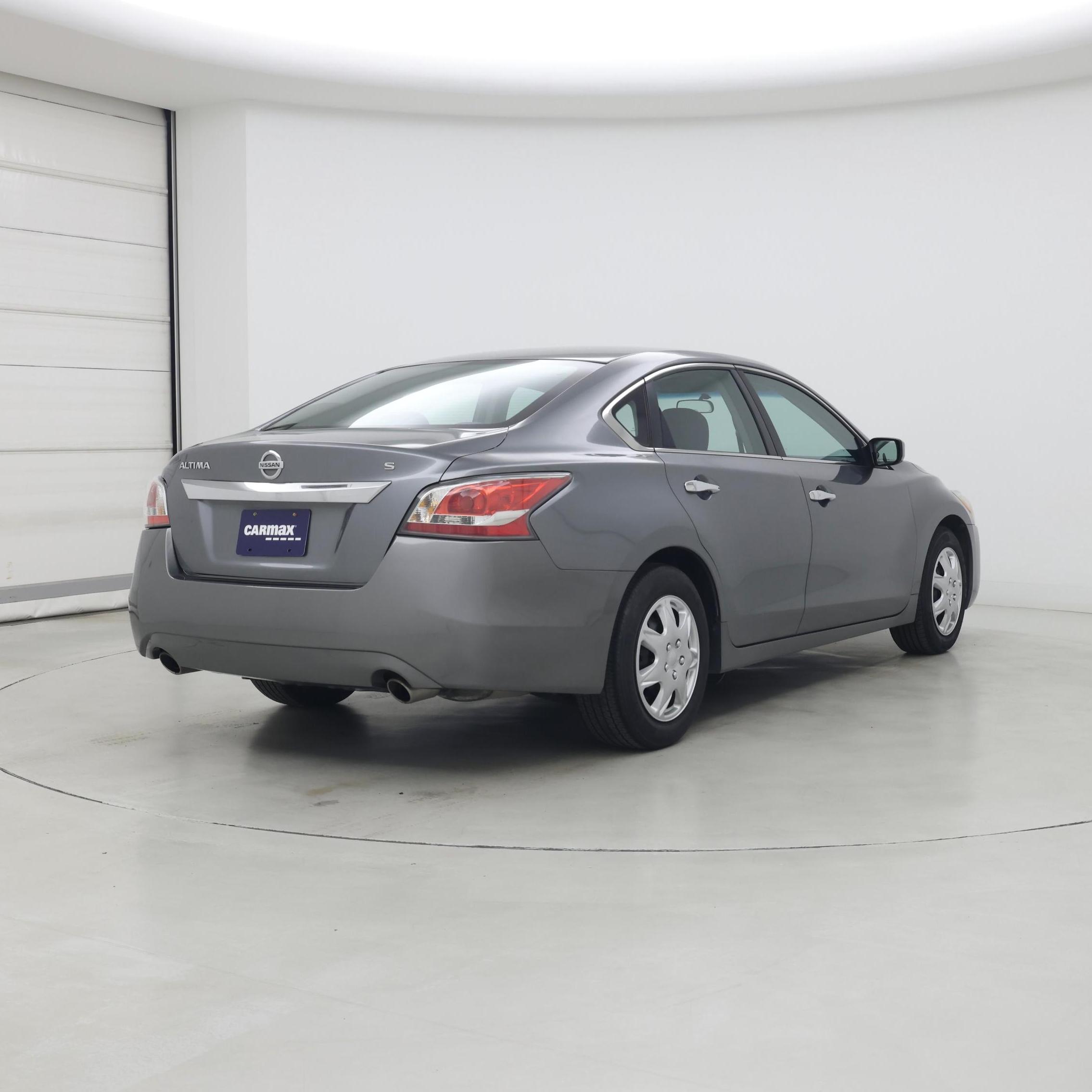 Thumbnail: 2015 Nissan Altima - 8