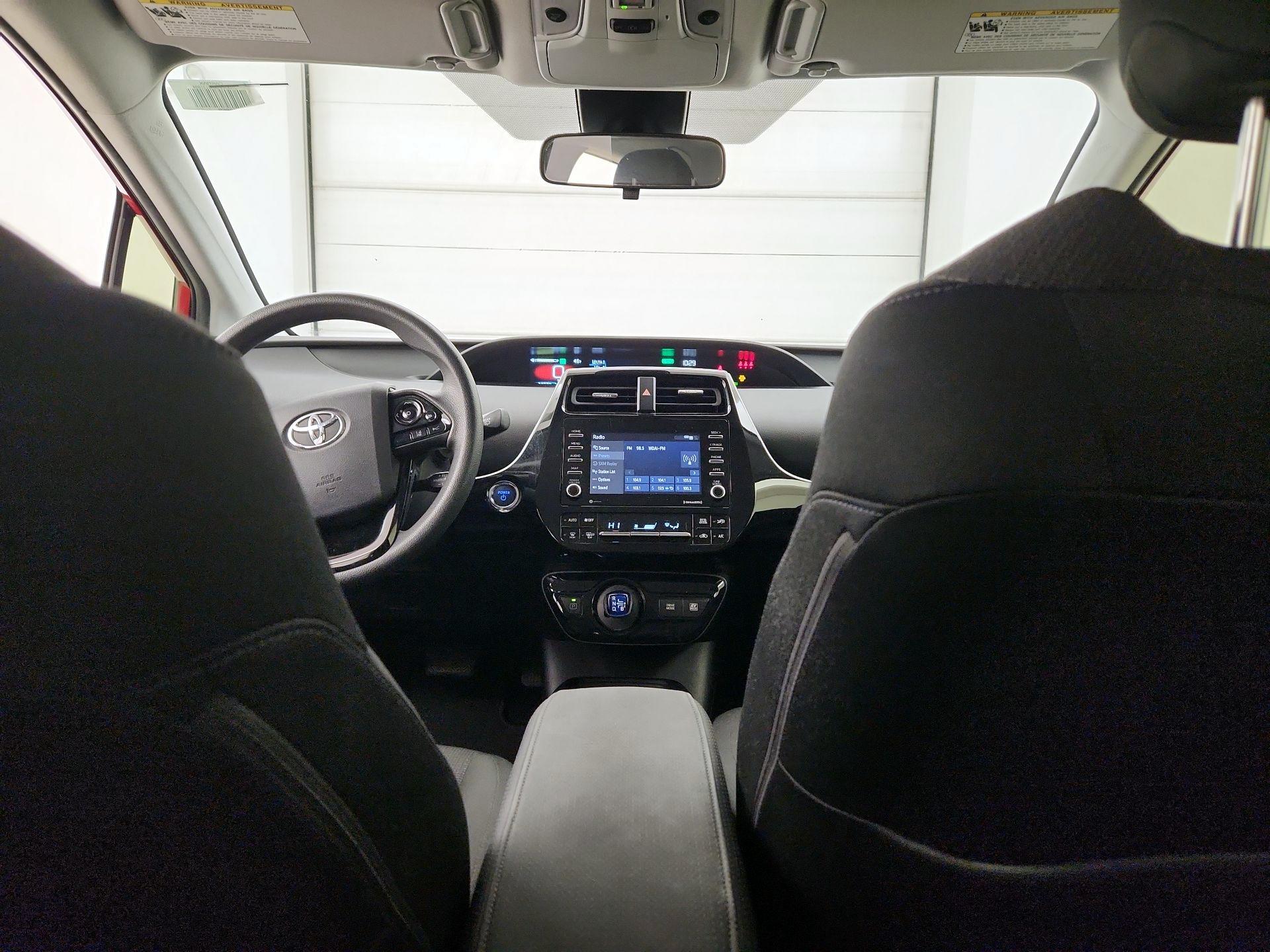 Thumbnail: 2021 Toyota Prius - 9