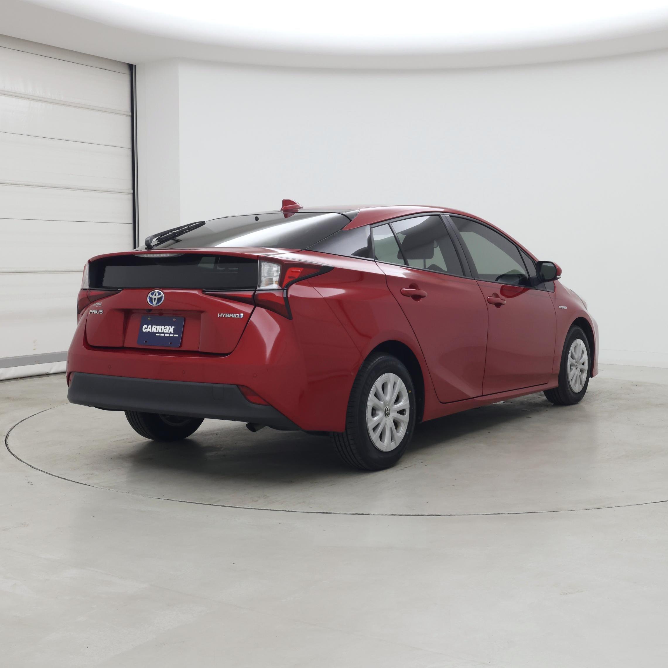 Thumbnail: 2021 Toyota Prius - 8
