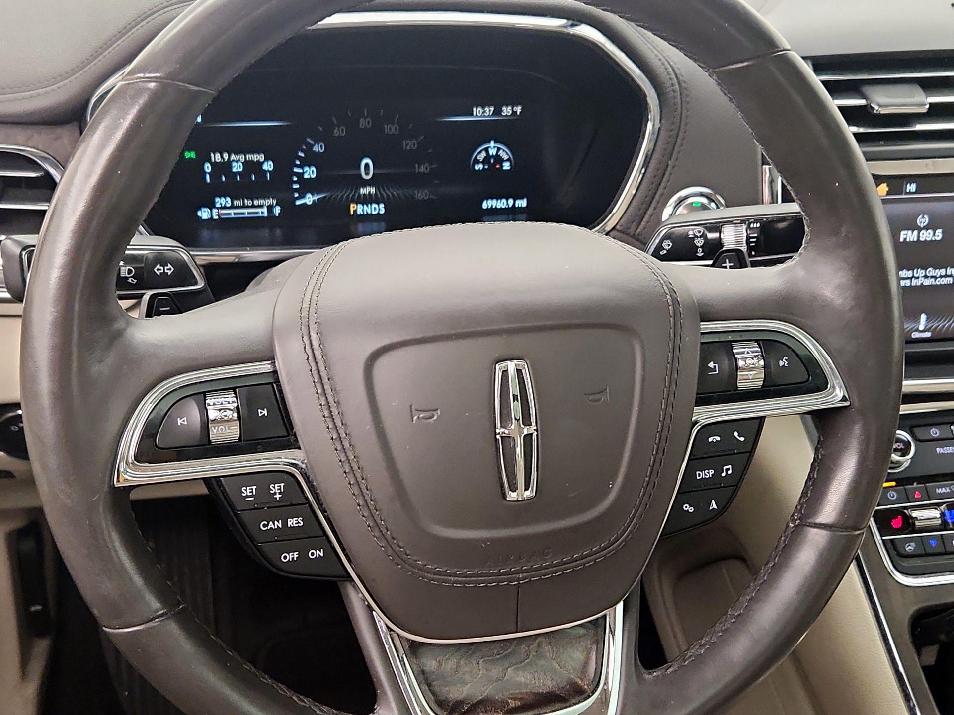 Thumbnail: 2017 Lincoln Continental - 10