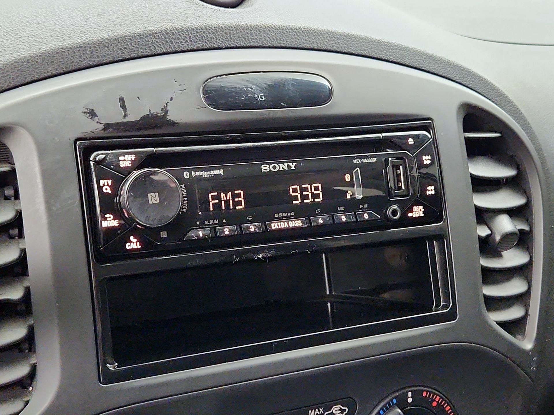 Thumbnail: 2014 Nissan Juke - 14