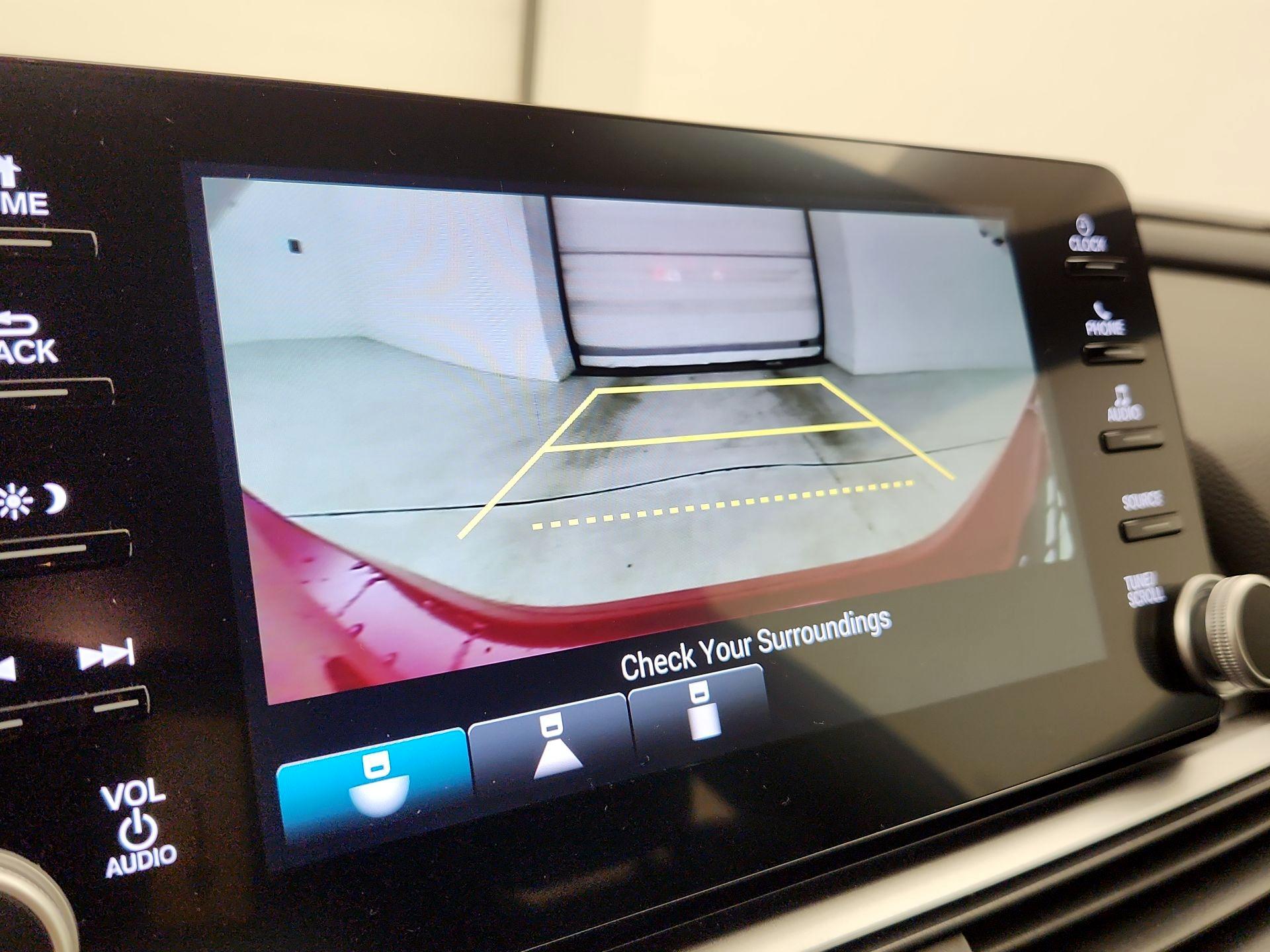 Thumbnail: 2018 Honda Accord - 14