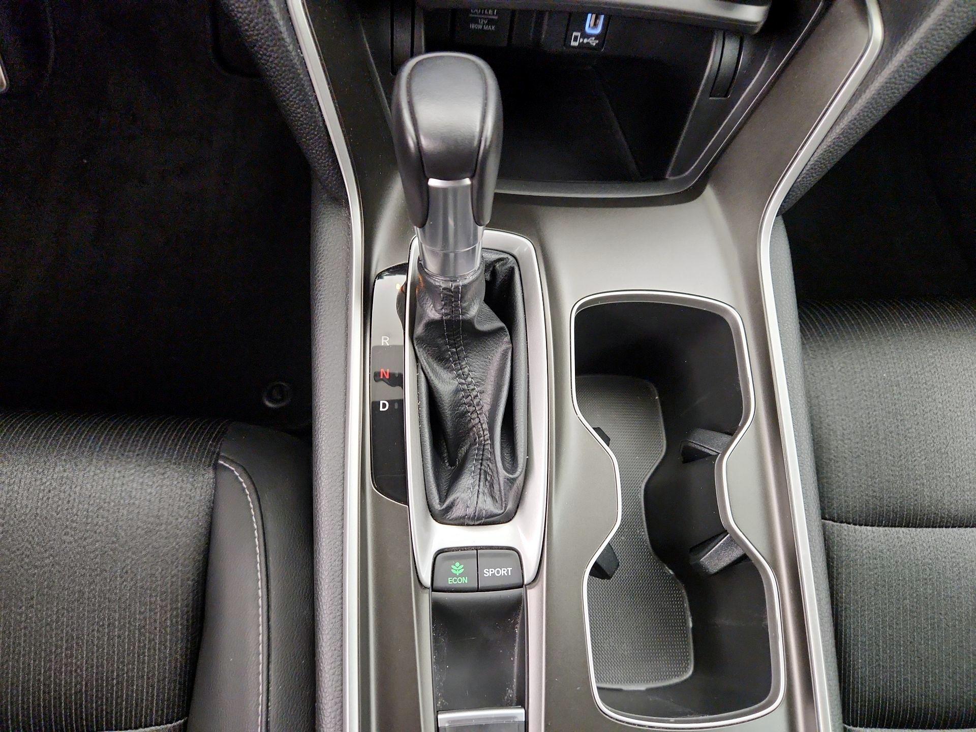 Thumbnail: 2018 Honda Accord - 17