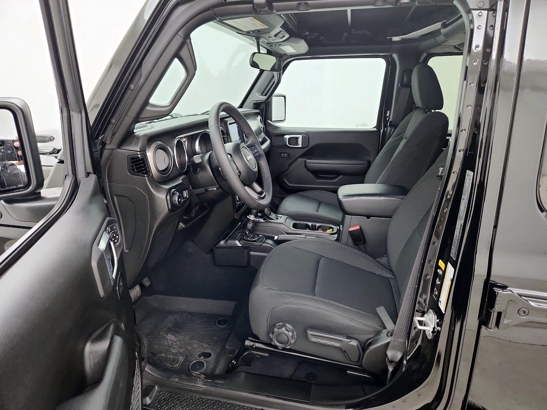 Thumbnail: 2023 Jeep Wrangler - 11