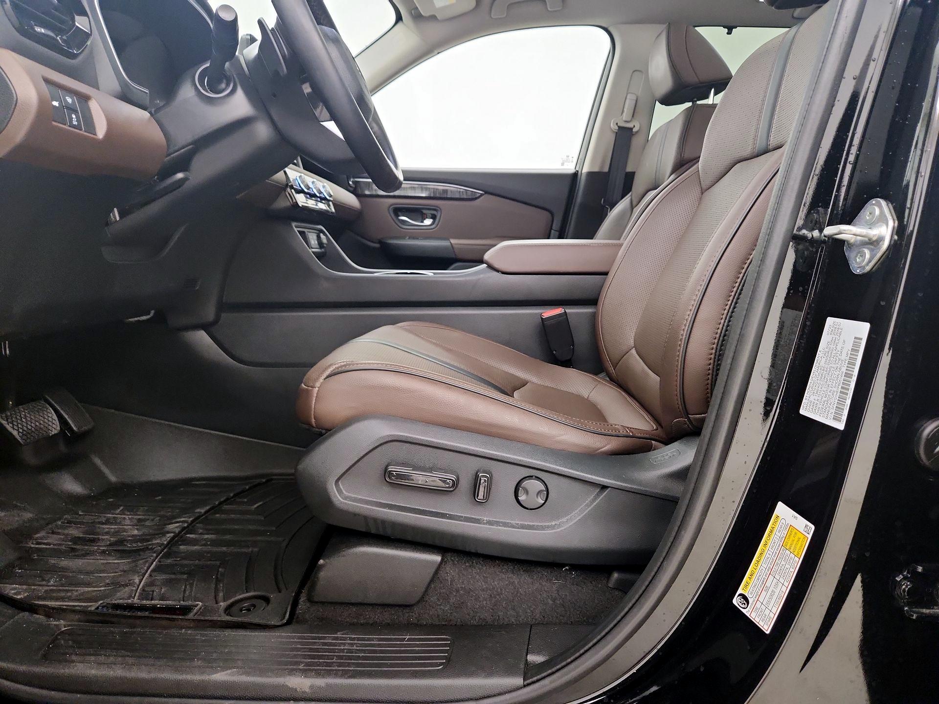 Thumbnail: 2023 Honda Pilot - 11