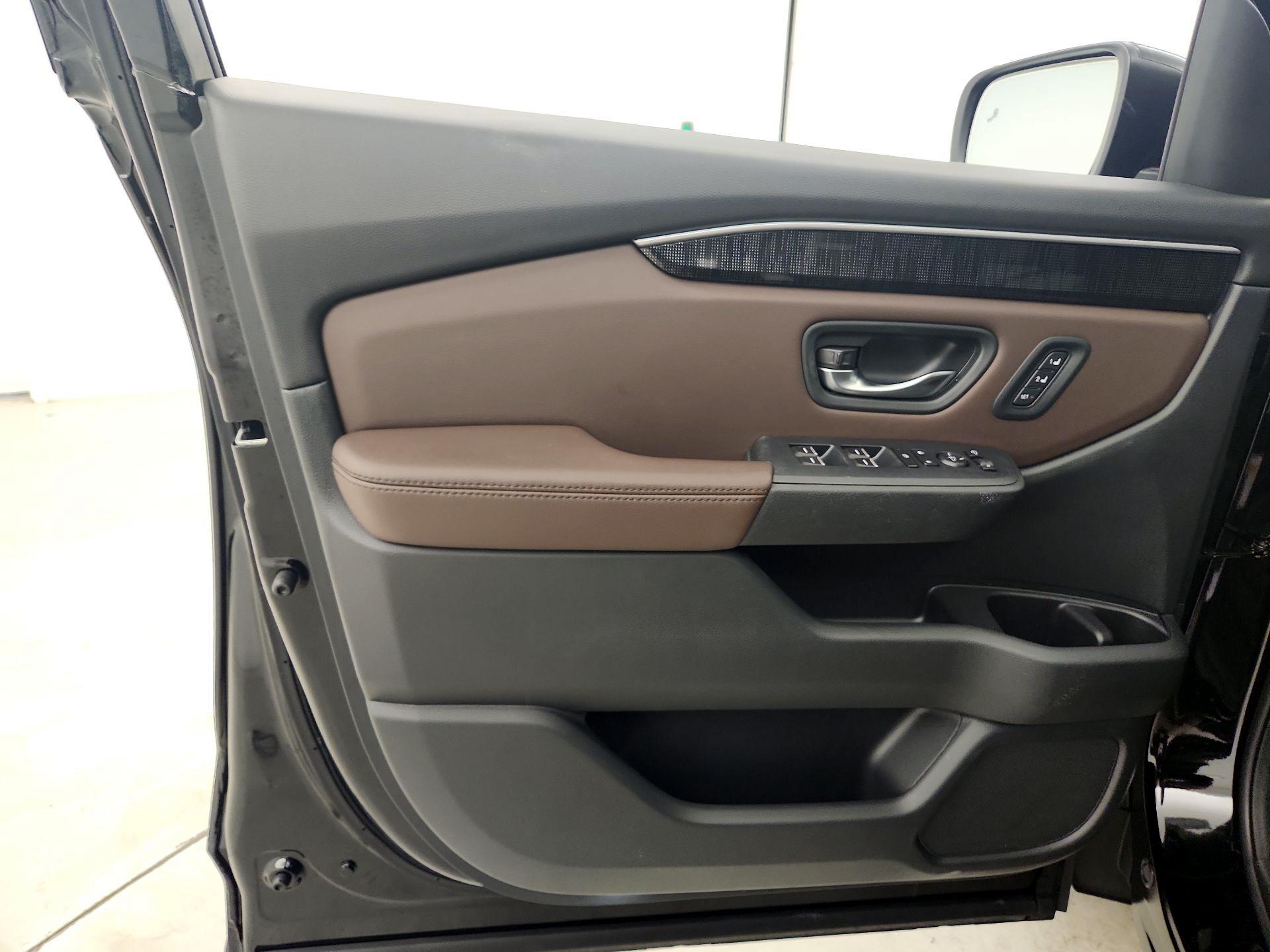 Thumbnail: 2023 Honda Pilot - 12