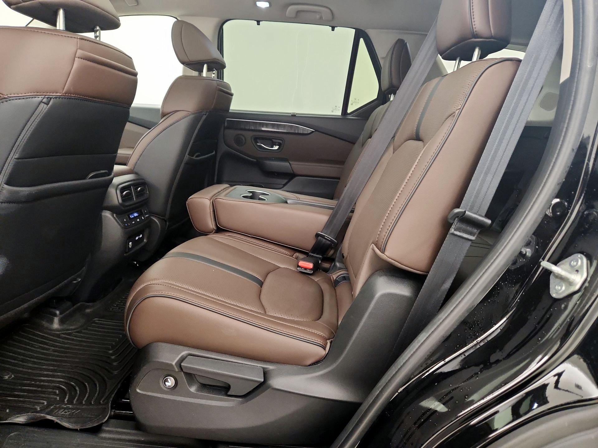 Thumbnail: 2023 Honda Pilot - 20