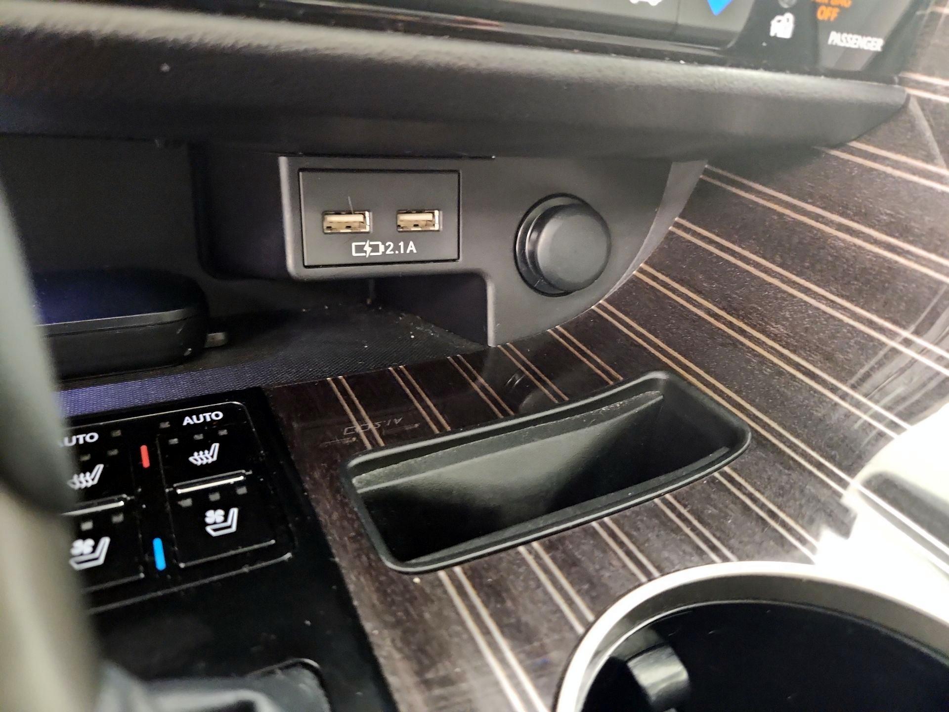 Thumbnail: 2020 Lexus RX - 19