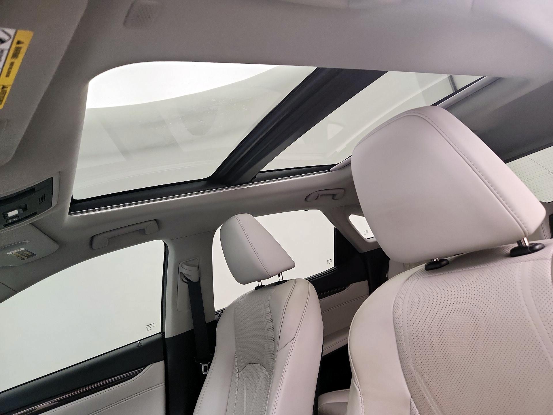 Thumbnail: 2020 Lexus RX - 20