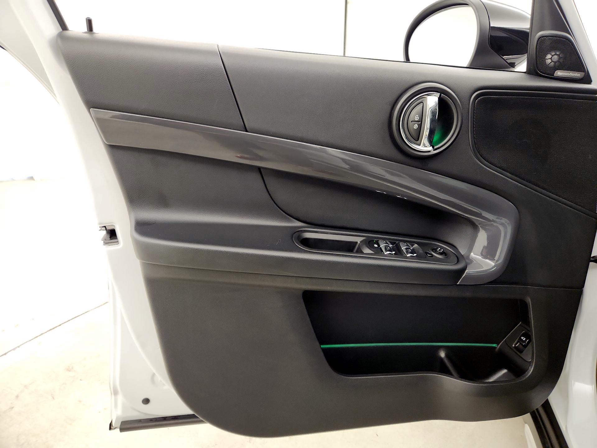 Thumbnail: 2020 MINI Cooper Countryman - 12