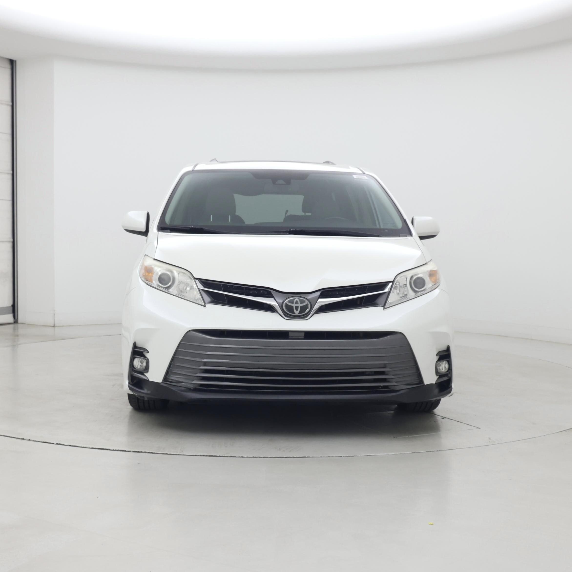 Thumbnail: 2019 Toyota Sienna - 5