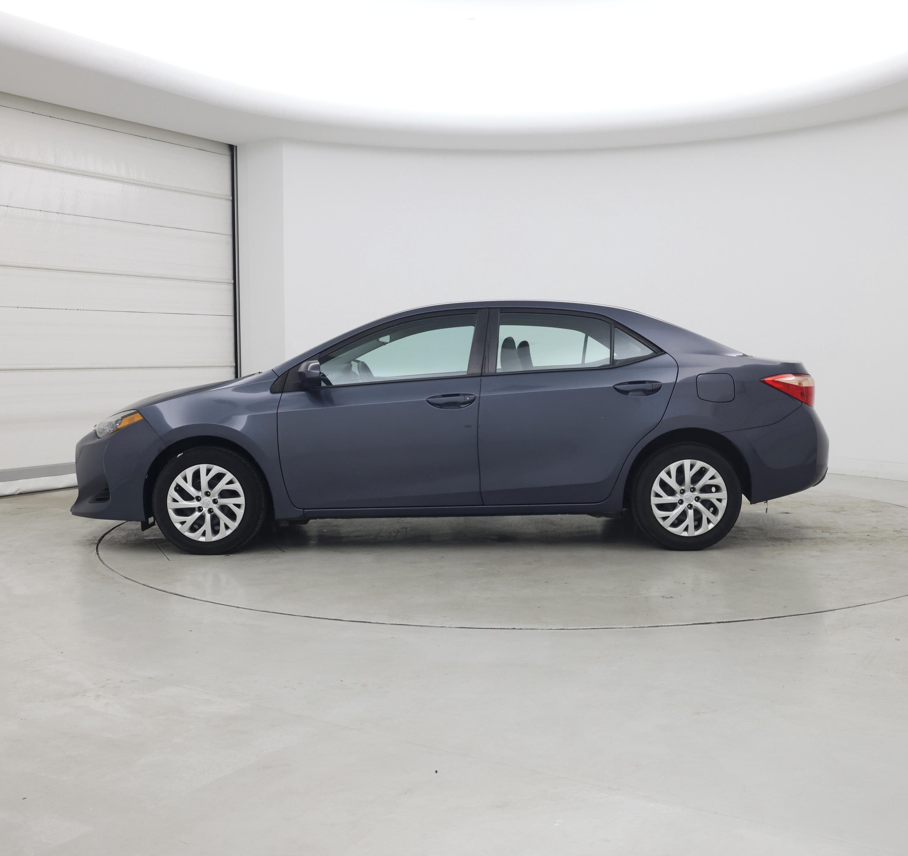 Thumbnail: 2019 Toyota Corolla - 3