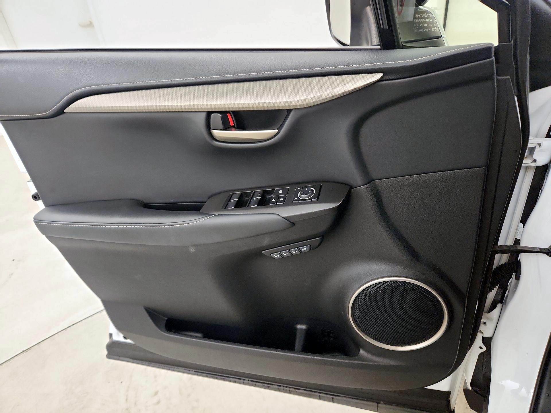 Thumbnail: 2016 Lexus NX - 12