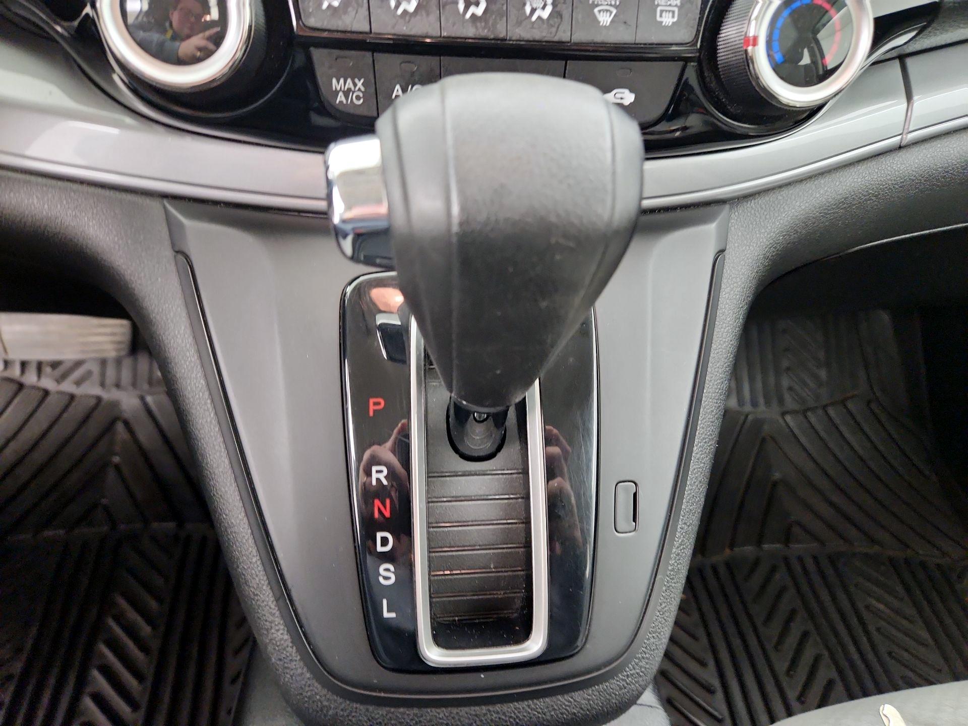 Thumbnail: 2015 Honda CR-V - 17