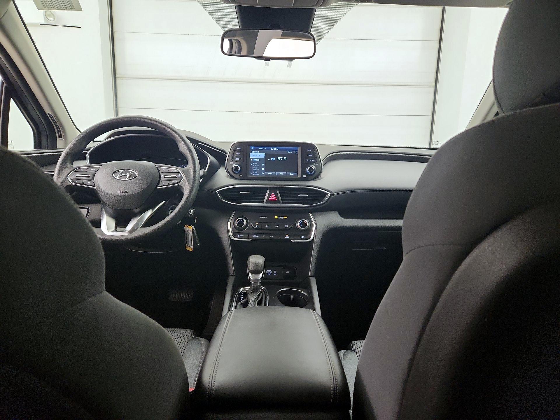 Thumbnail: 2019 Hyundai Santa Fe - 9