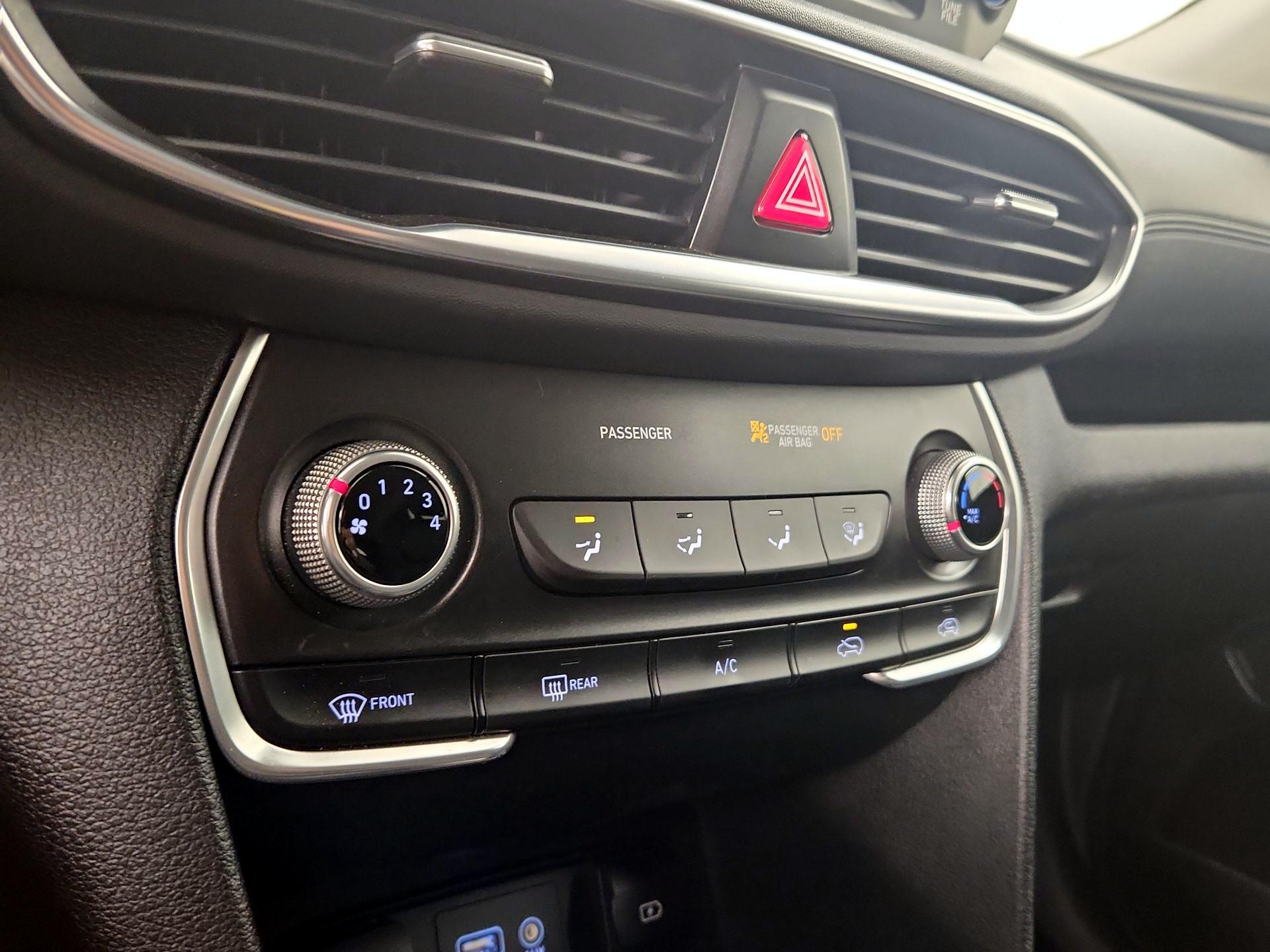 Thumbnail: 2019 Hyundai Santa Fe - 16