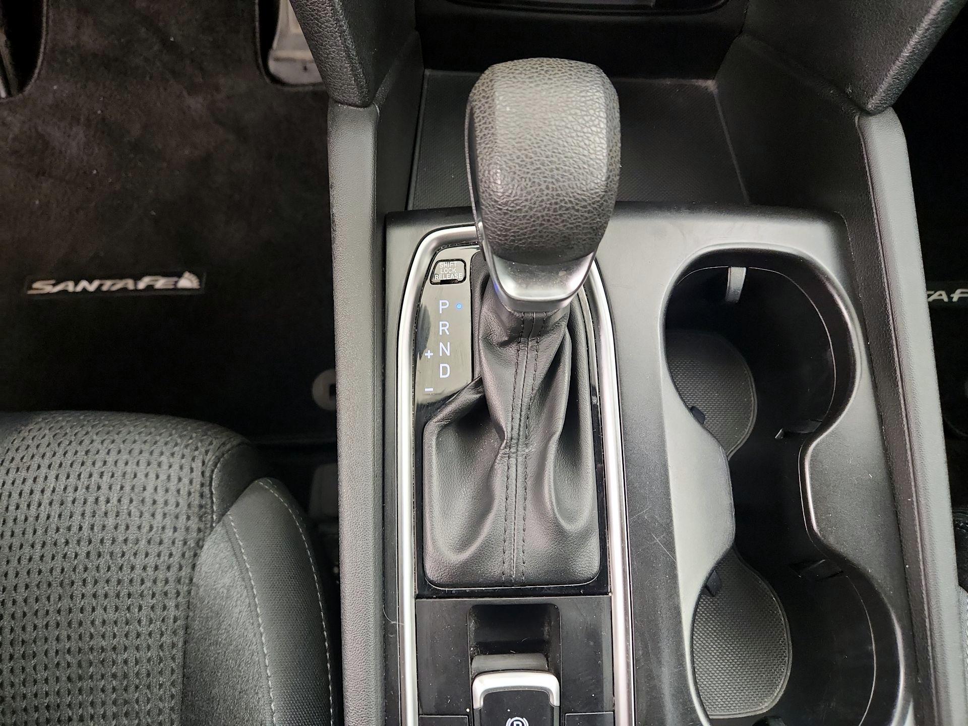 Thumbnail: 2019 Hyundai Santa Fe - 17