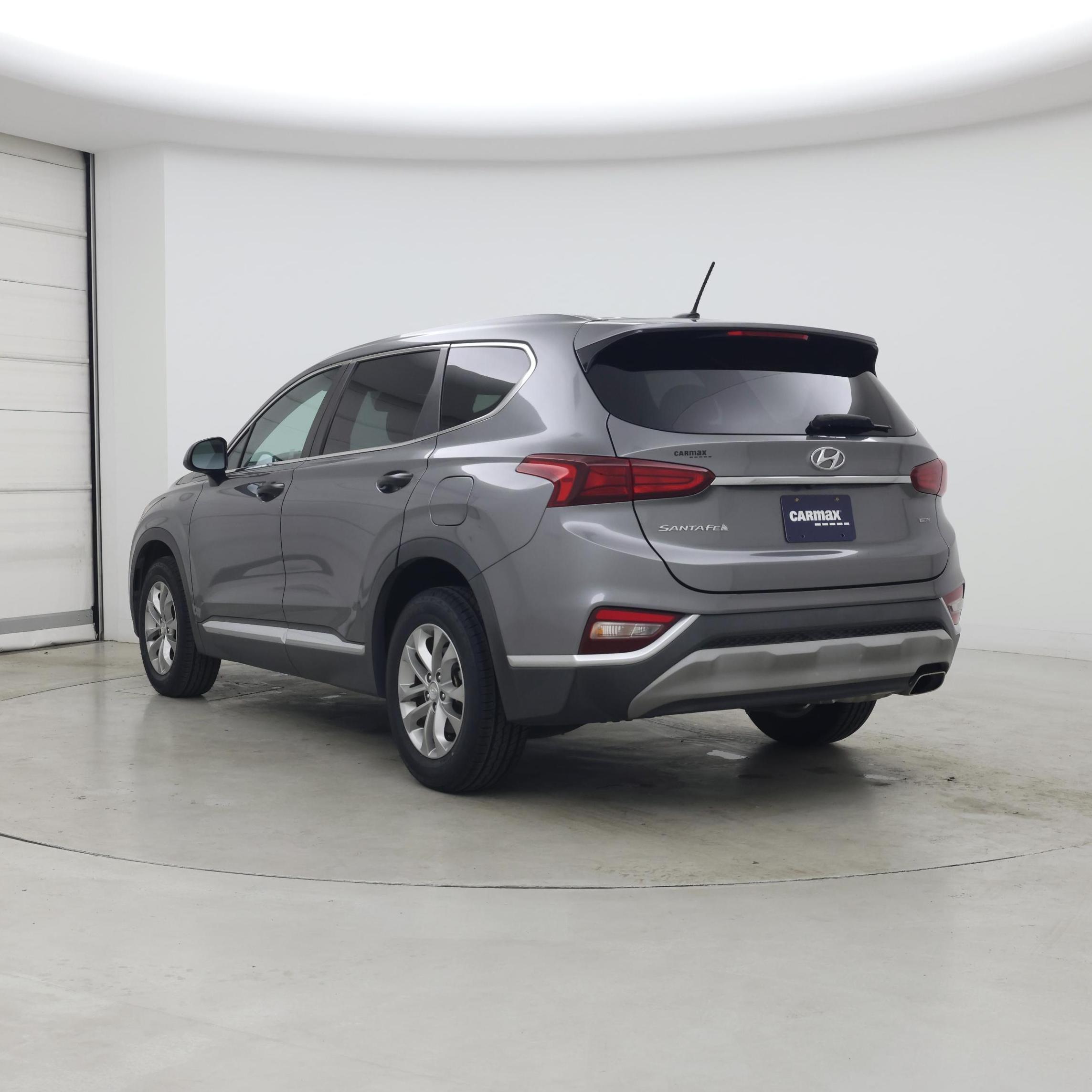 Thumbnail: 2019 Hyundai Santa Fe - 2