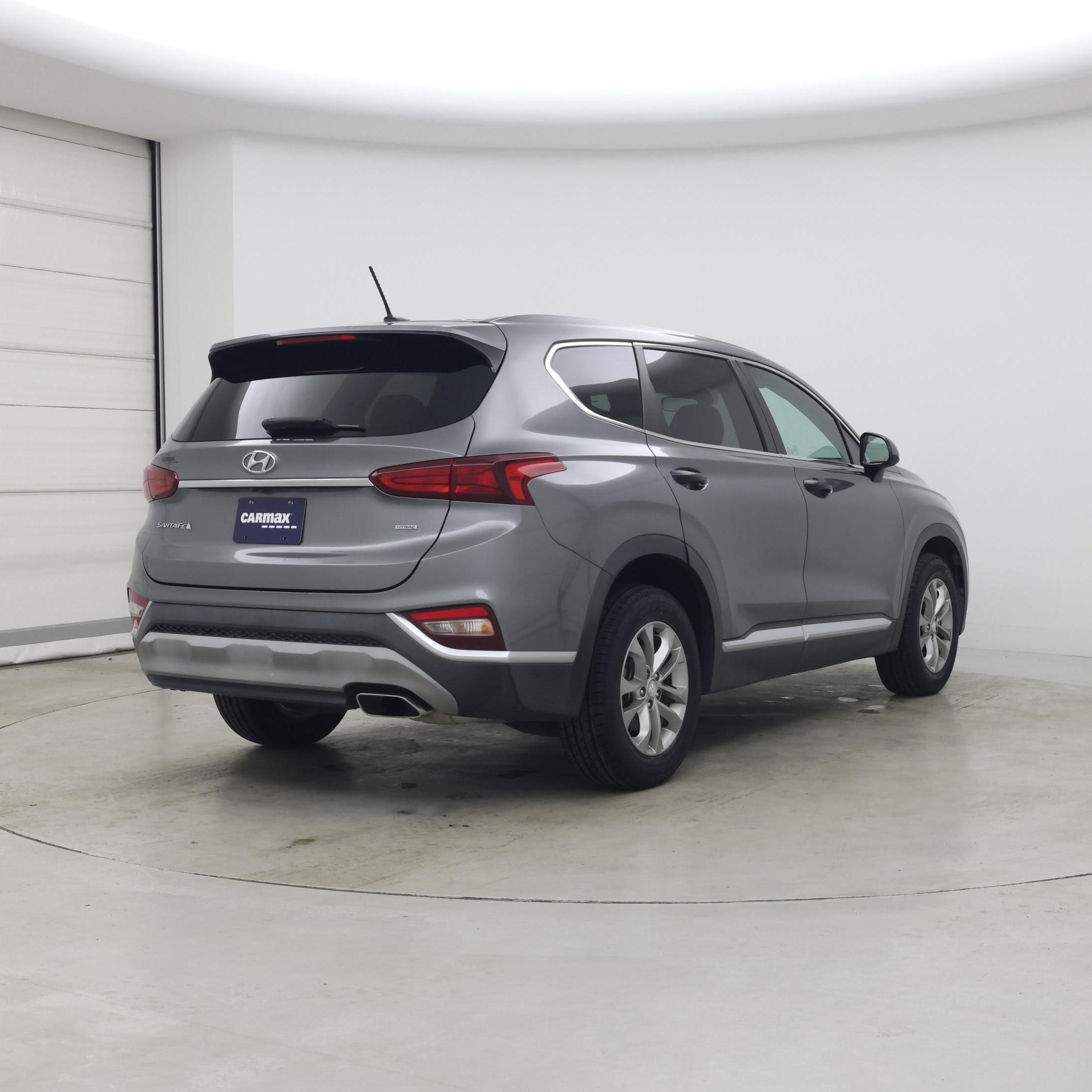 Thumbnail: 2019 Hyundai Santa Fe - 8
