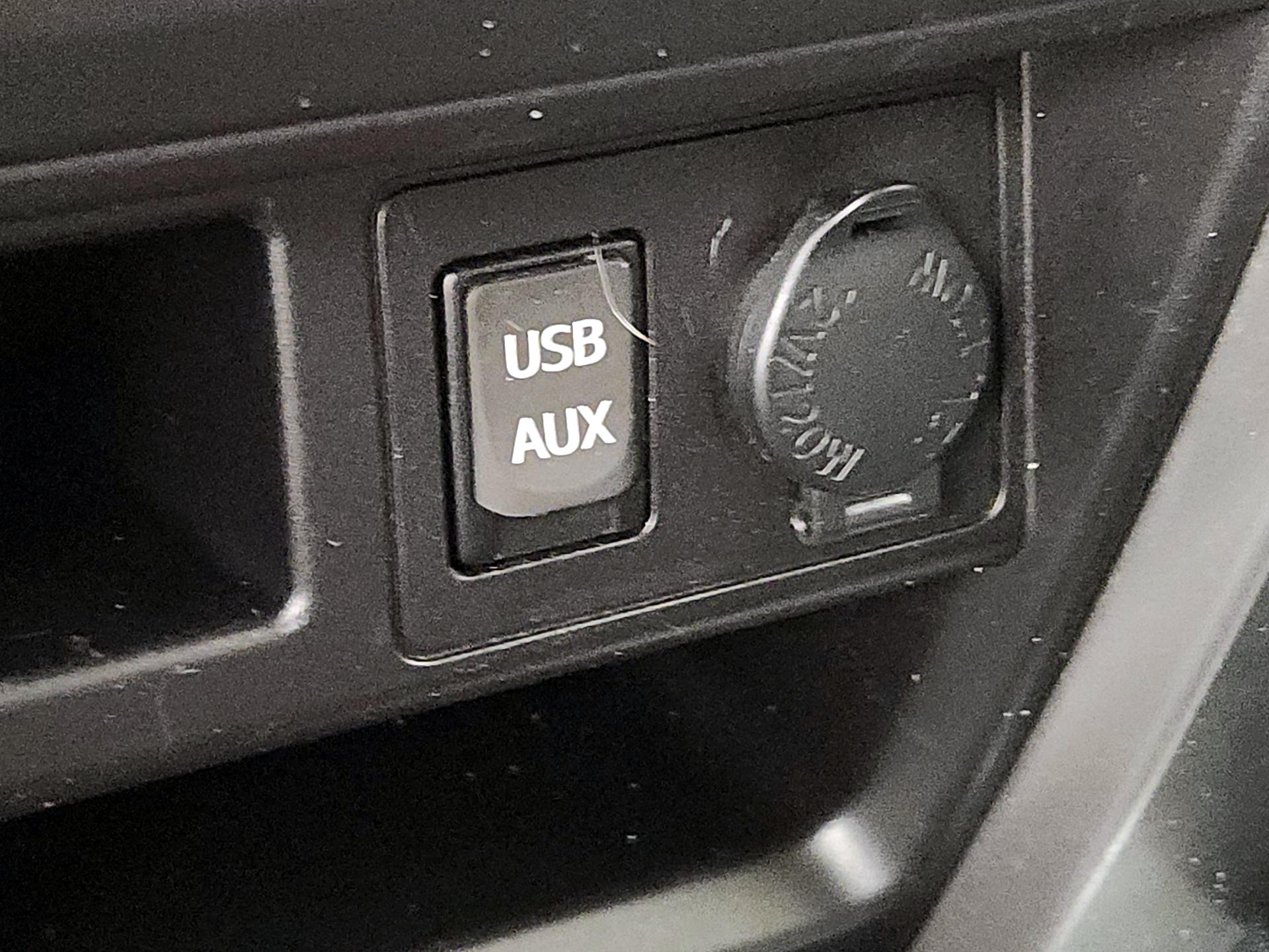 Thumbnail: 2018 Toyota 4Runner - 19