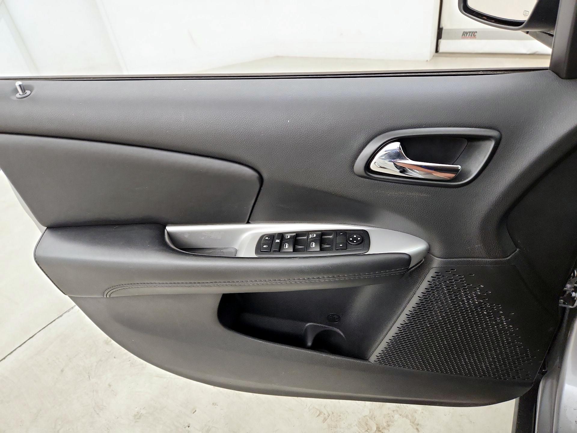 Thumbnail: 2019 Dodge Journey - 12