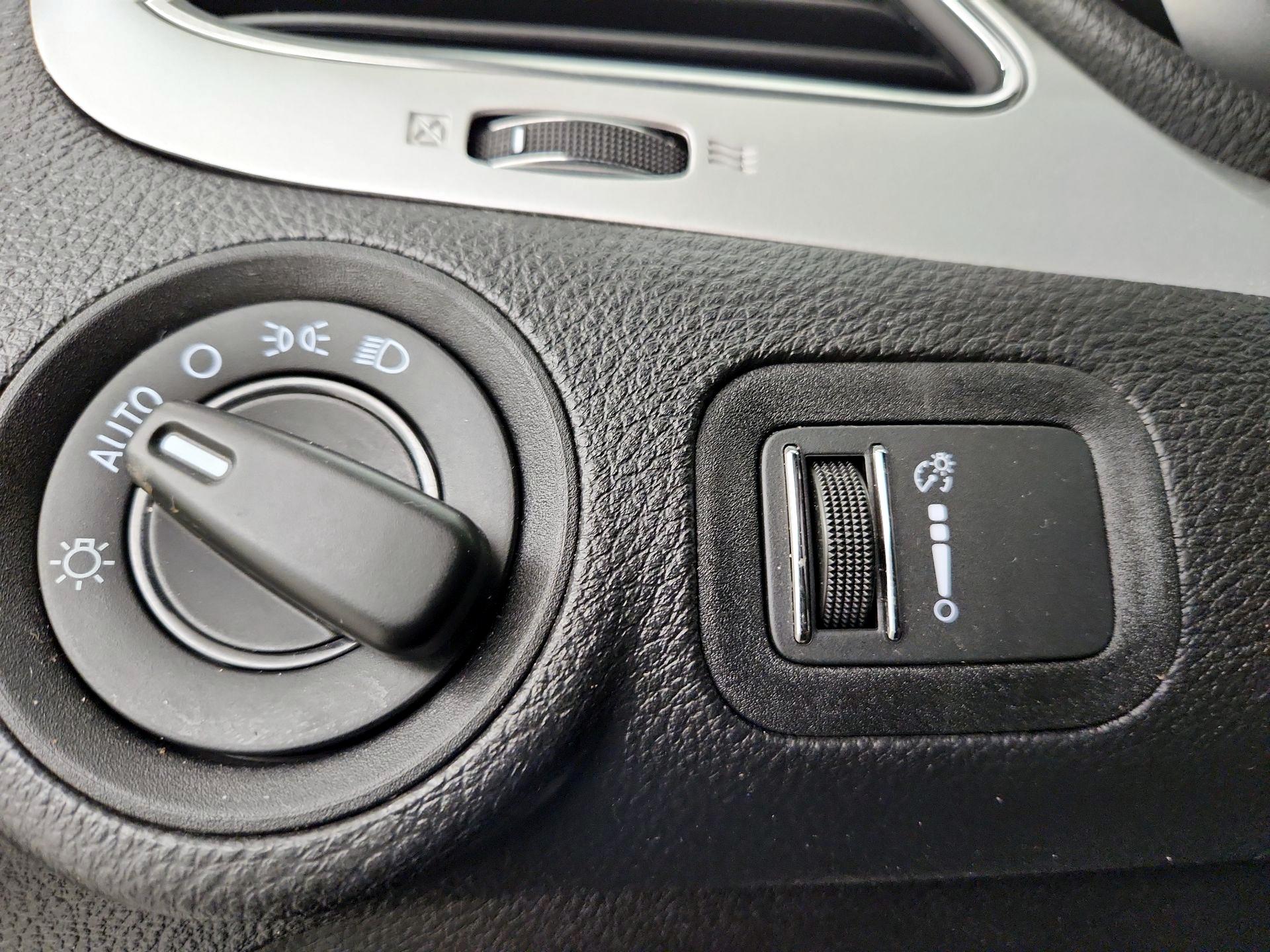 Thumbnail: 2019 Dodge Journey - 13