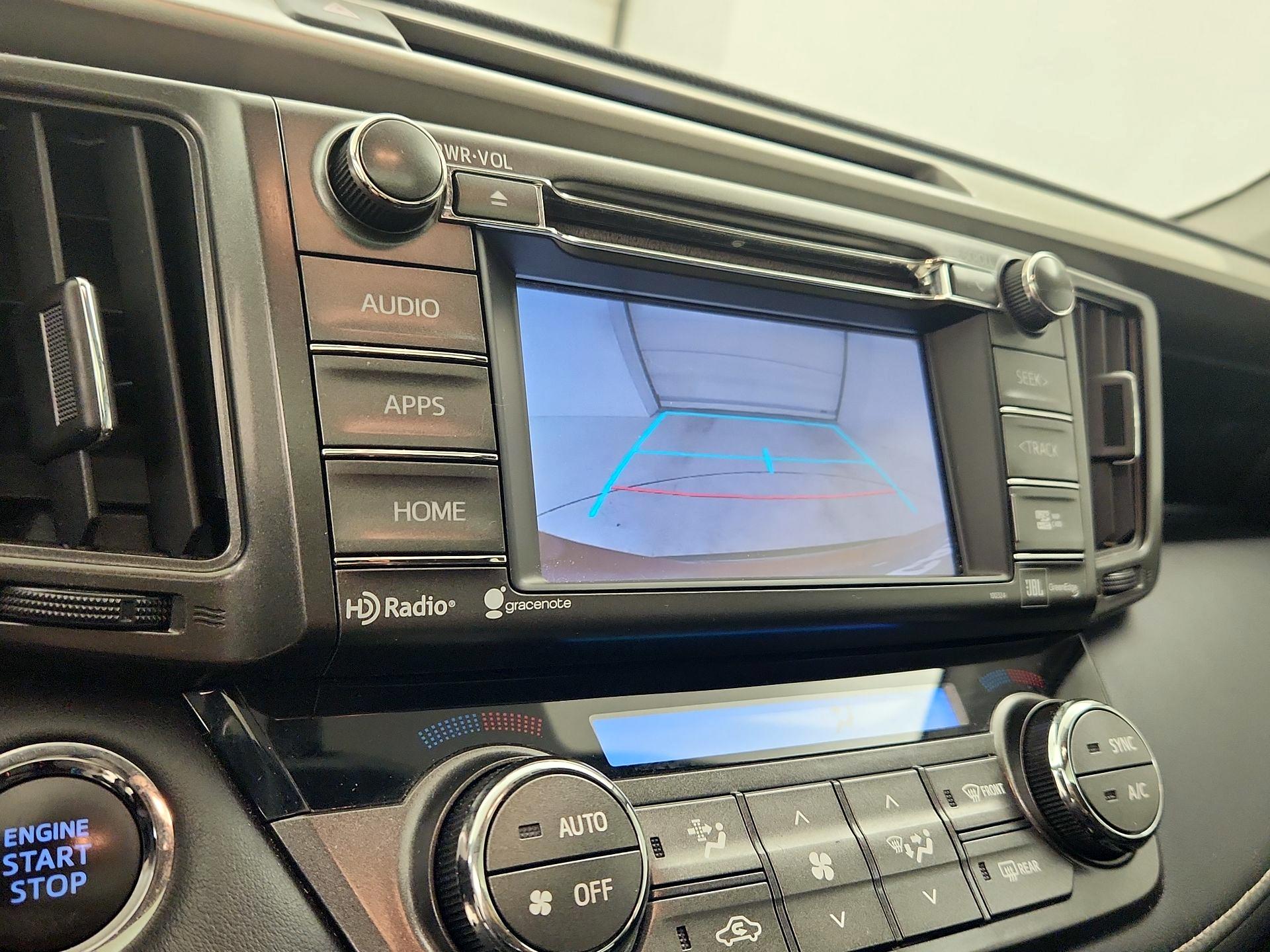 Thumbnail: 2015 Toyota RAV4 - 14