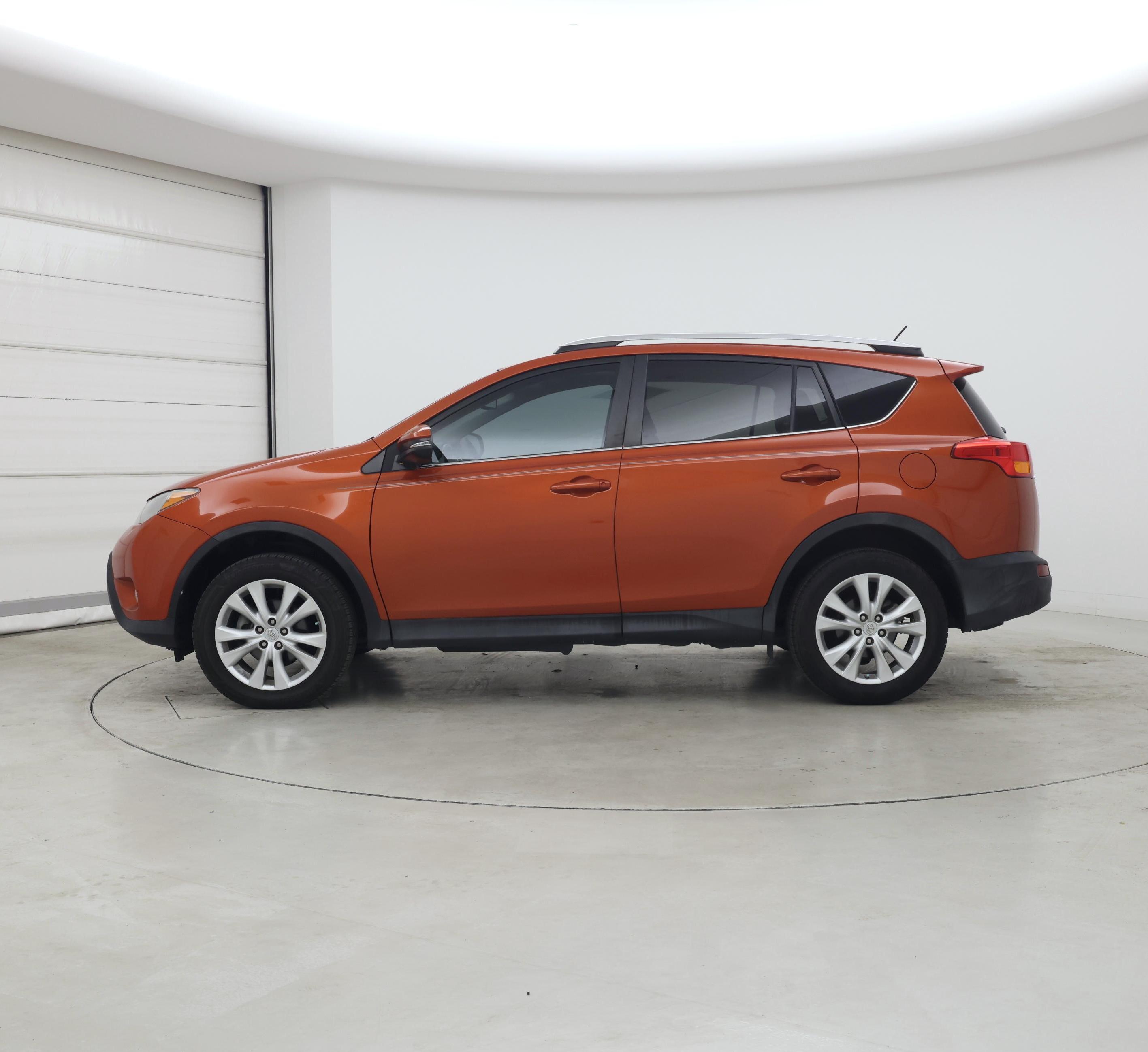 Thumbnail: 2015 Toyota RAV4 - 3