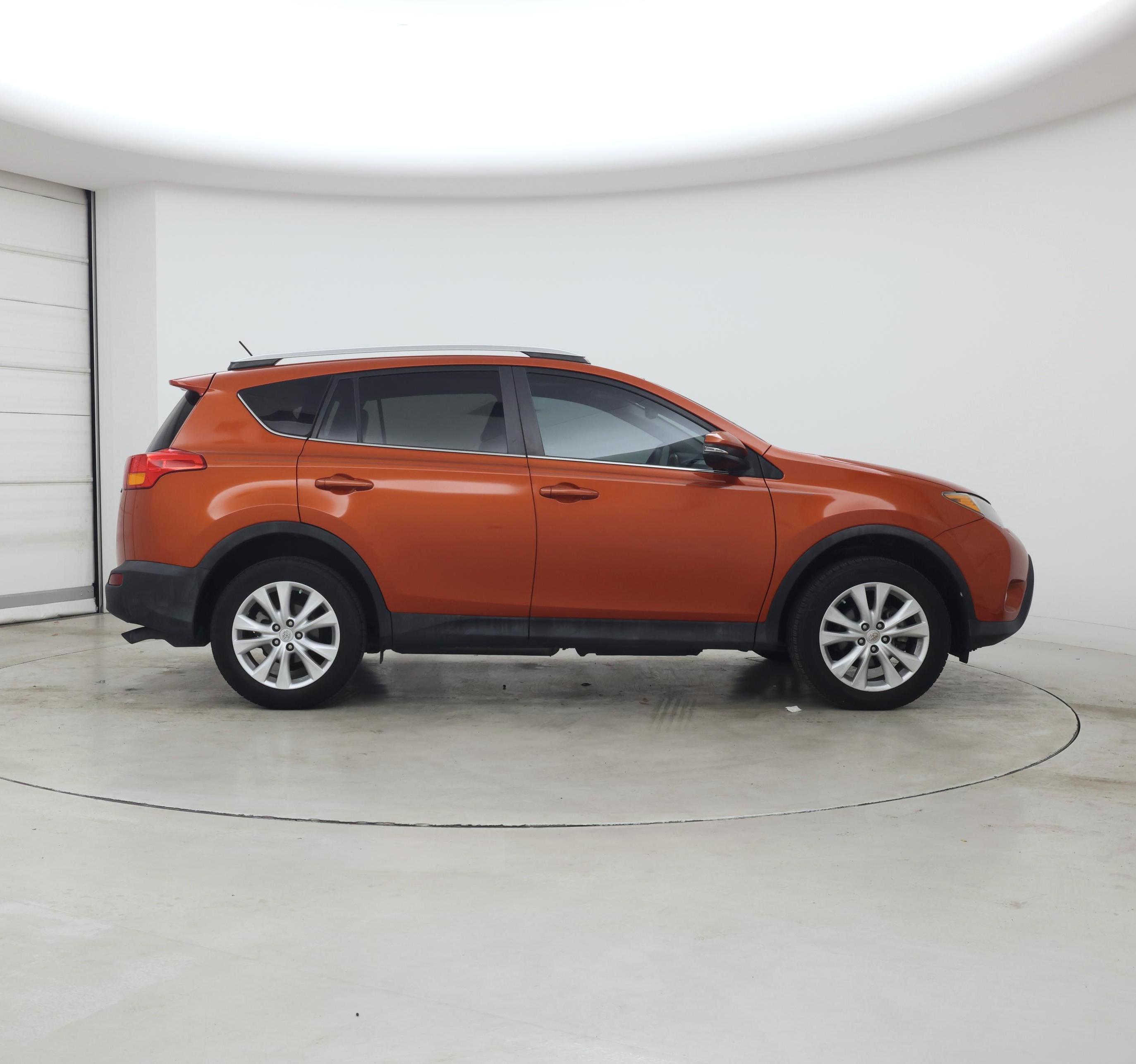 Thumbnail: 2015 Toyota RAV4 - 7