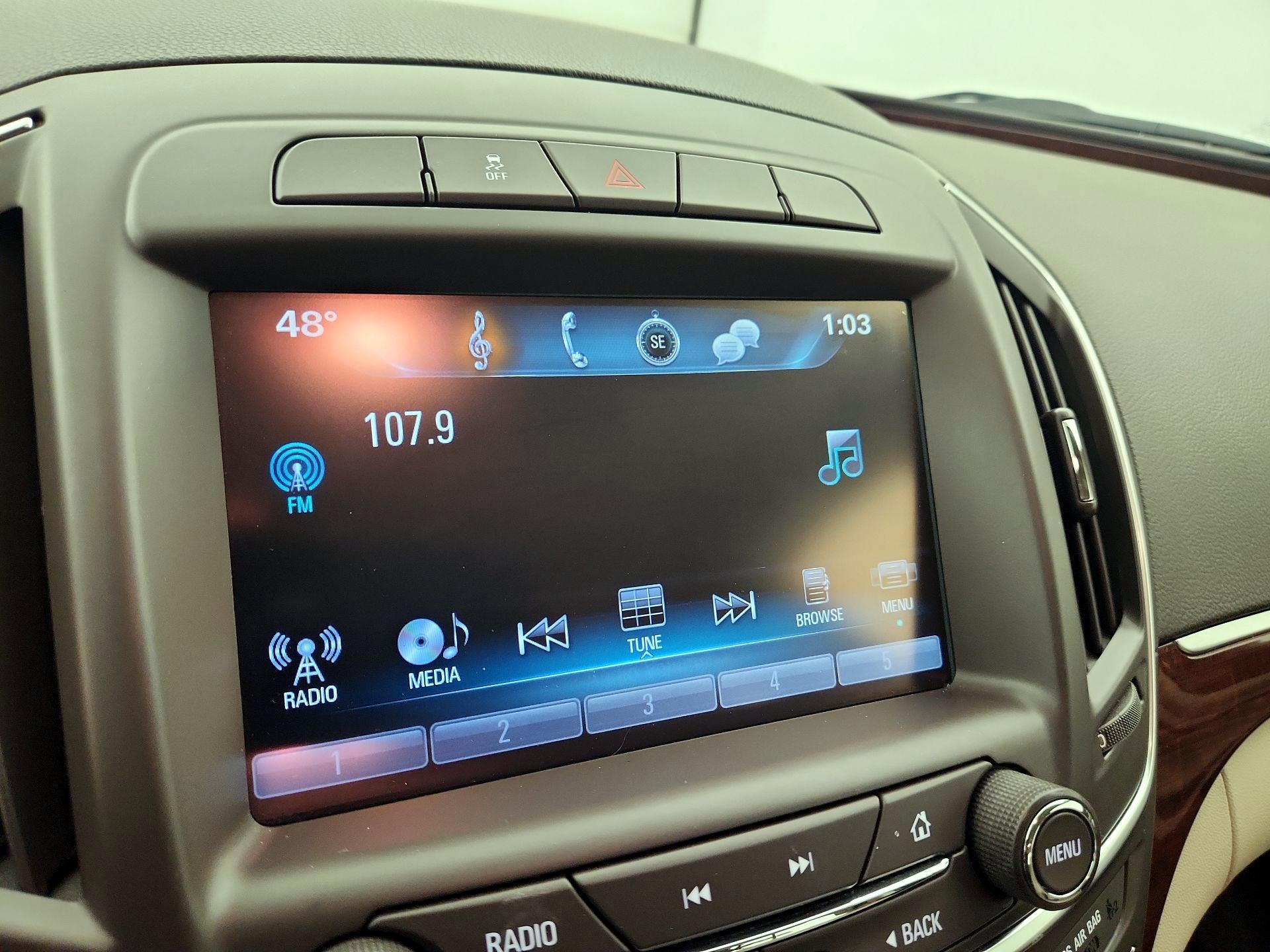 Thumbnail: 2017 Buick Regal - 16