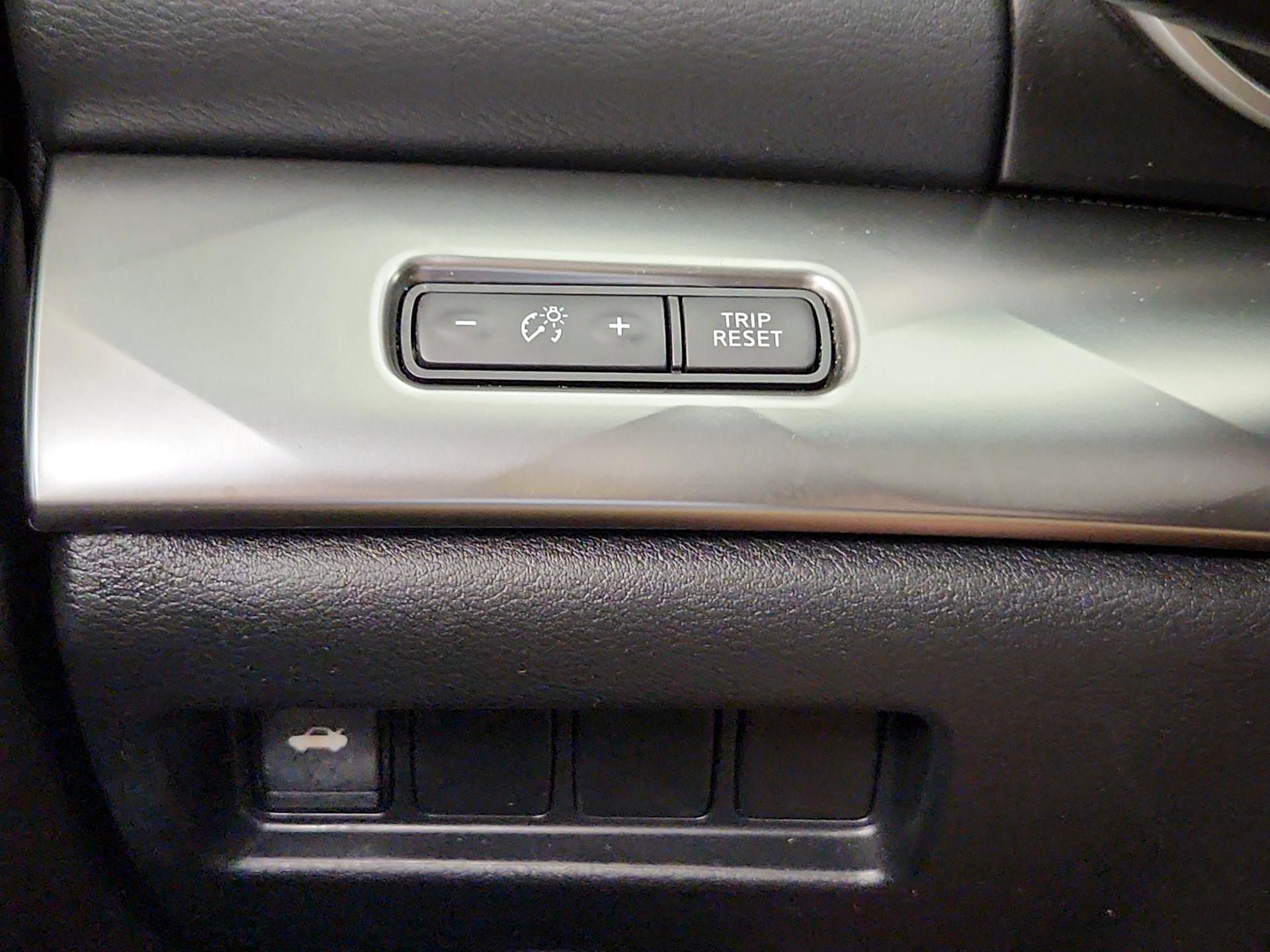 Thumbnail: 2020 Nissan Maxima - 13