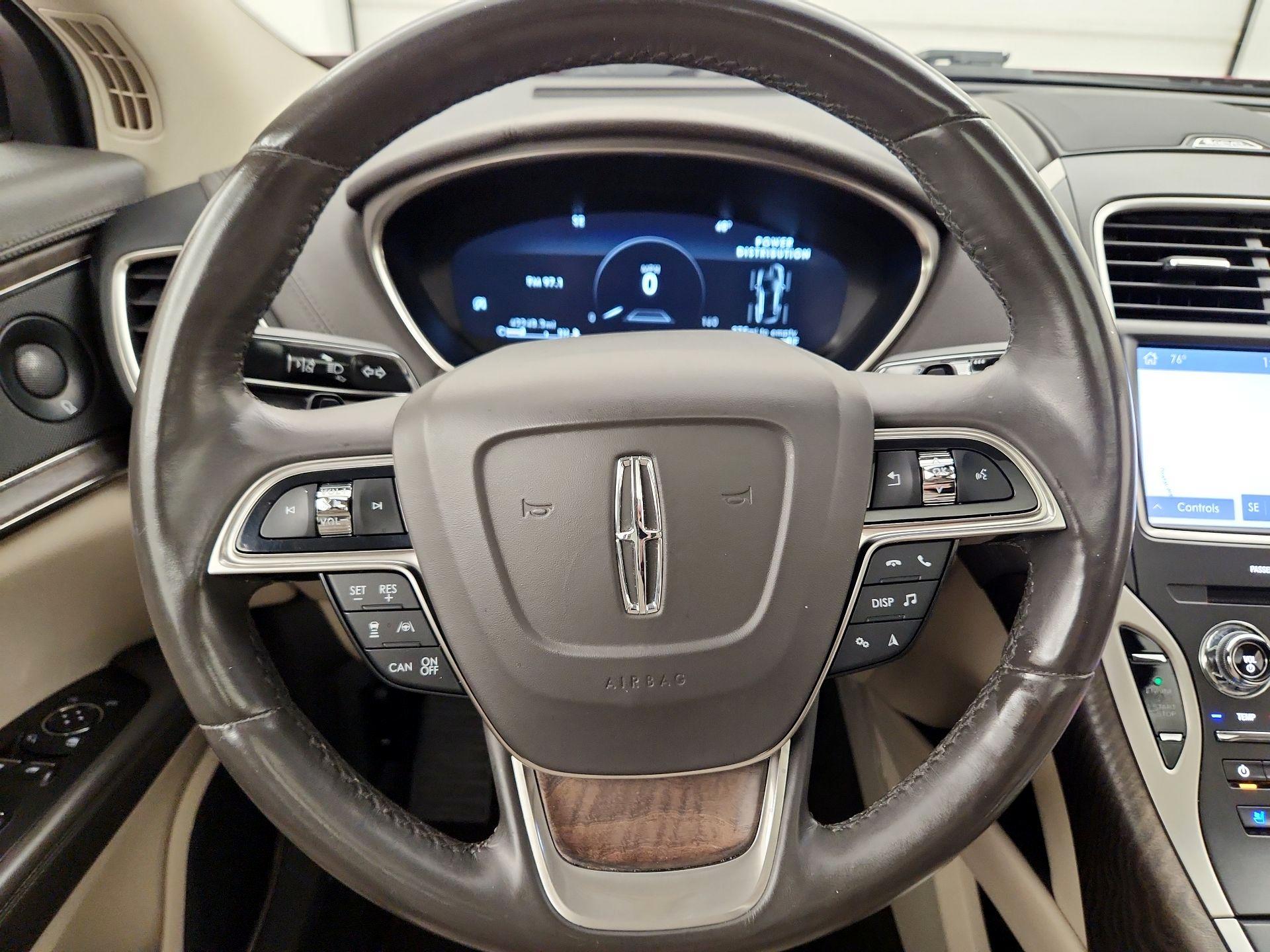 Thumbnail: 2020 Lincoln Nautilus - 9