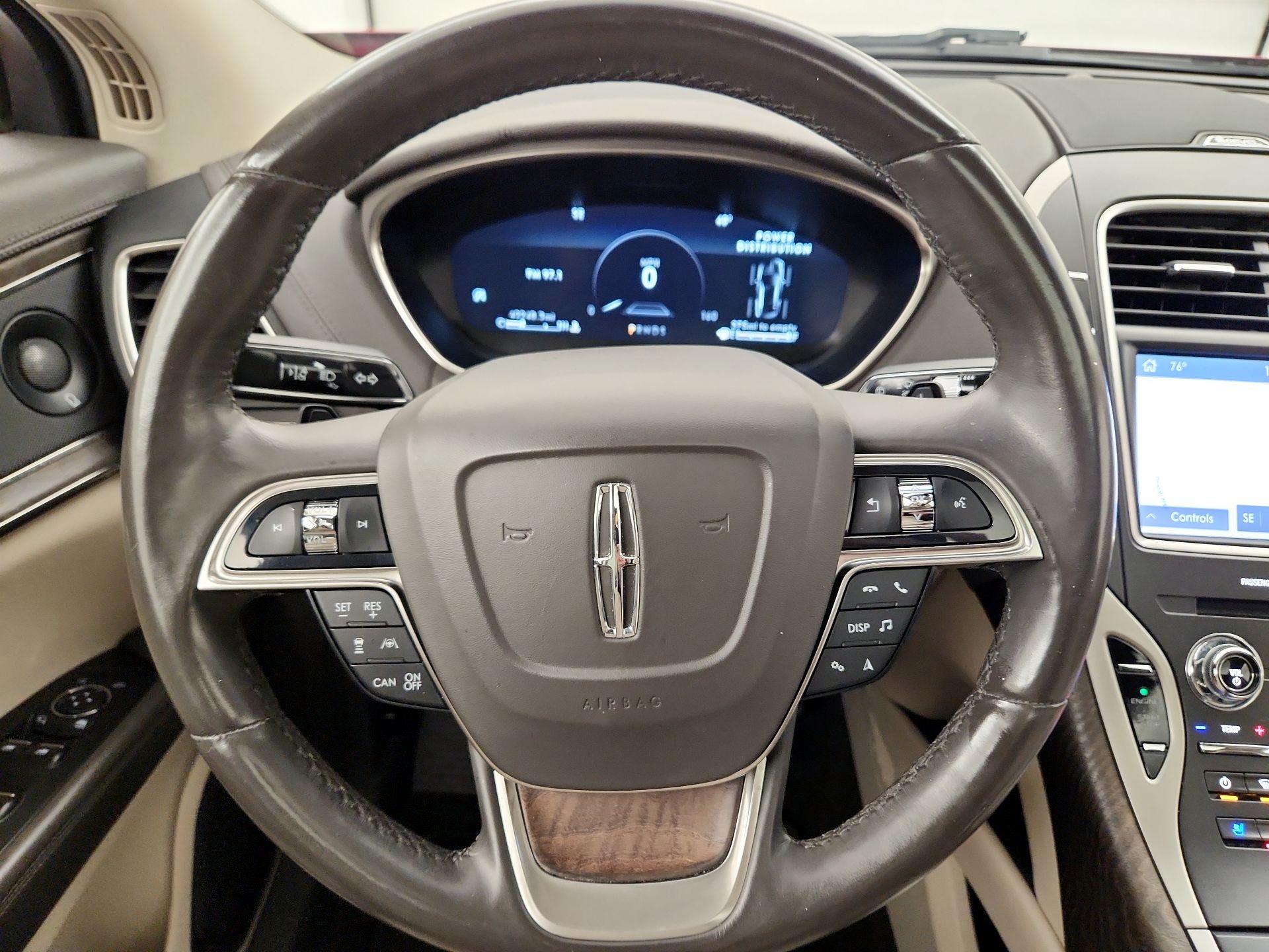 Thumbnail: 2020 Lincoln Nautilus - 10